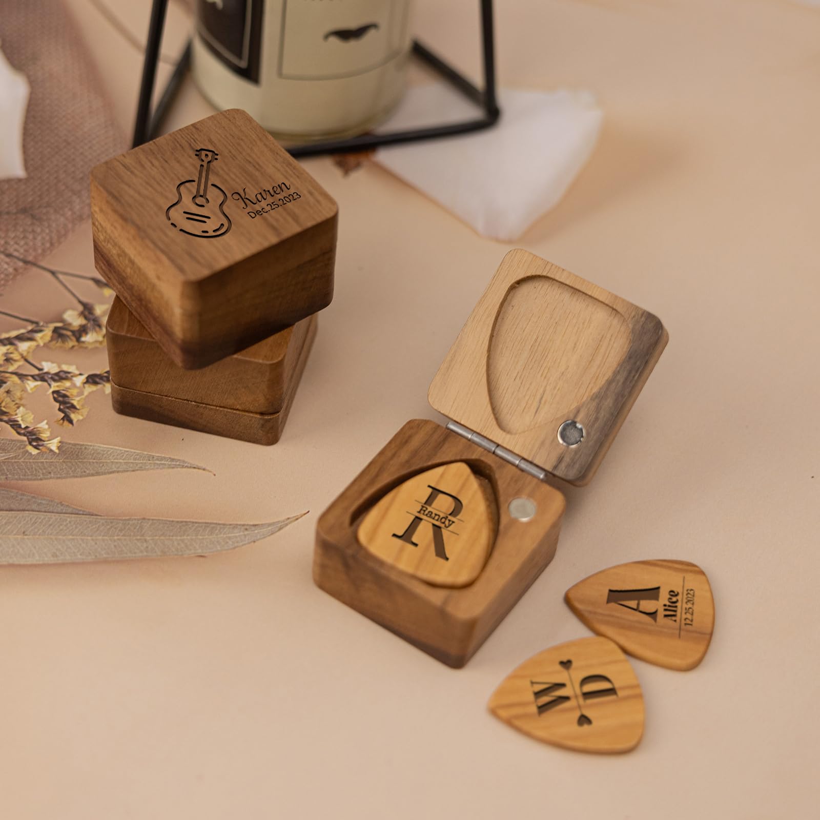 Custom Engraved Wooden Guitar Picks with Case - Personalized Guitar Accessories Gift Set for Musicians (Dad, Husband, Son) - Perfect for Valentine's Day, Birthday & Father's Day Gifts | Great for Live Performances, Music Practice & Collectors