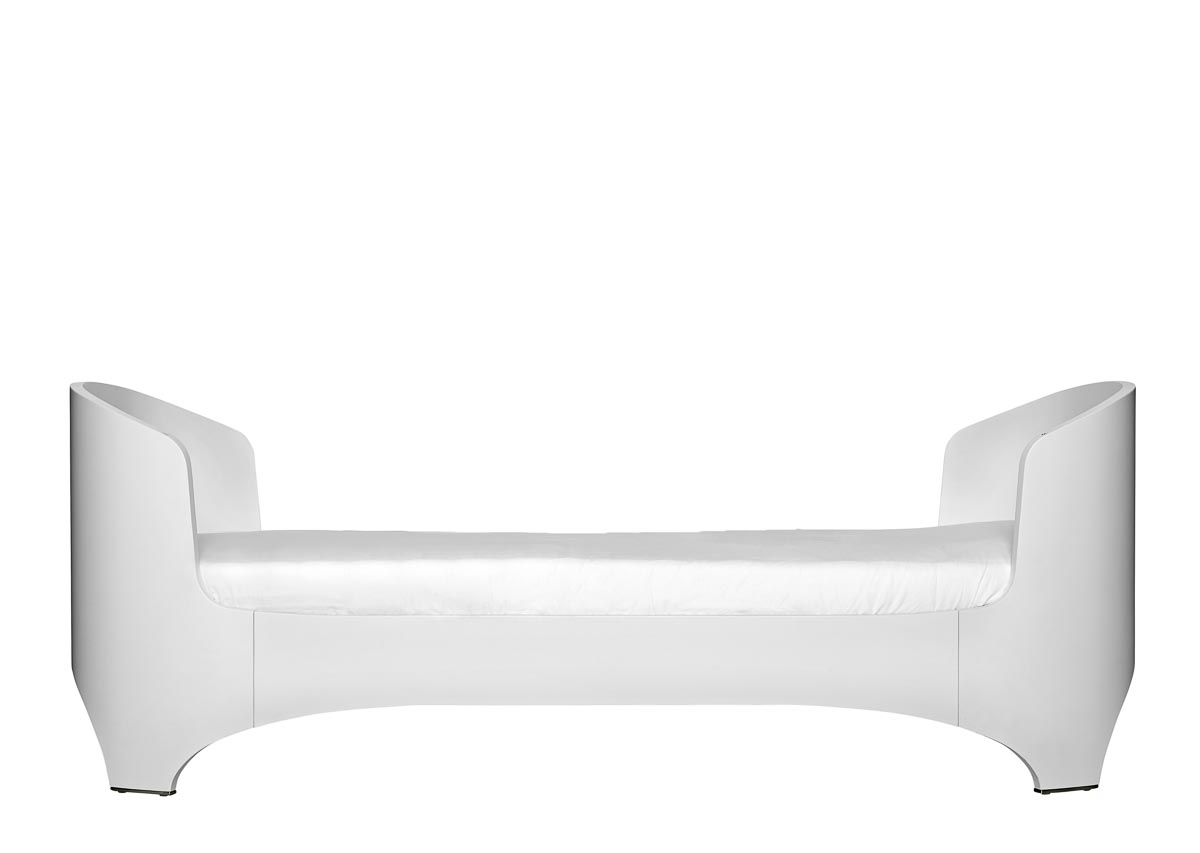 LEANDER White Junior Bed Cot Extension - Convertible Toddler Bed Rail for Safe Sleeping & Playtime | Perfect for Nursery, Daycare & Travel