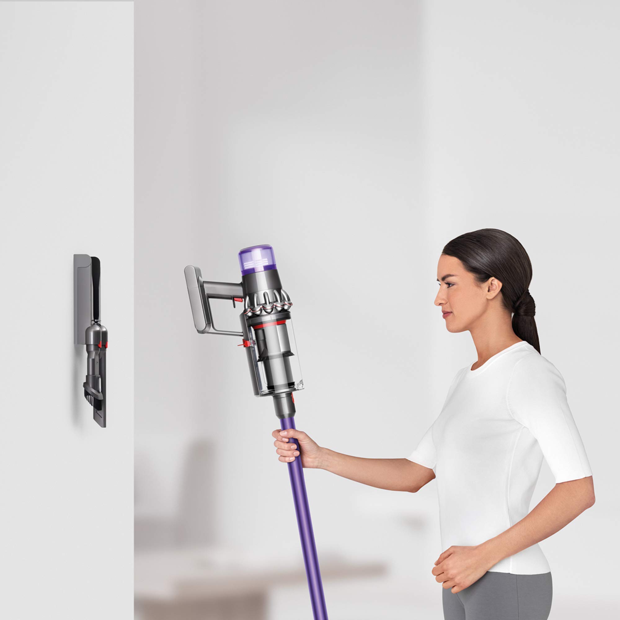 Dyson V11 Animal Cordless Vacuum Cleaner (Renewed) - Powerful Suction for Pet Hair, Carpet & Hard Floors - Perfect for Home Cleaning with Pets