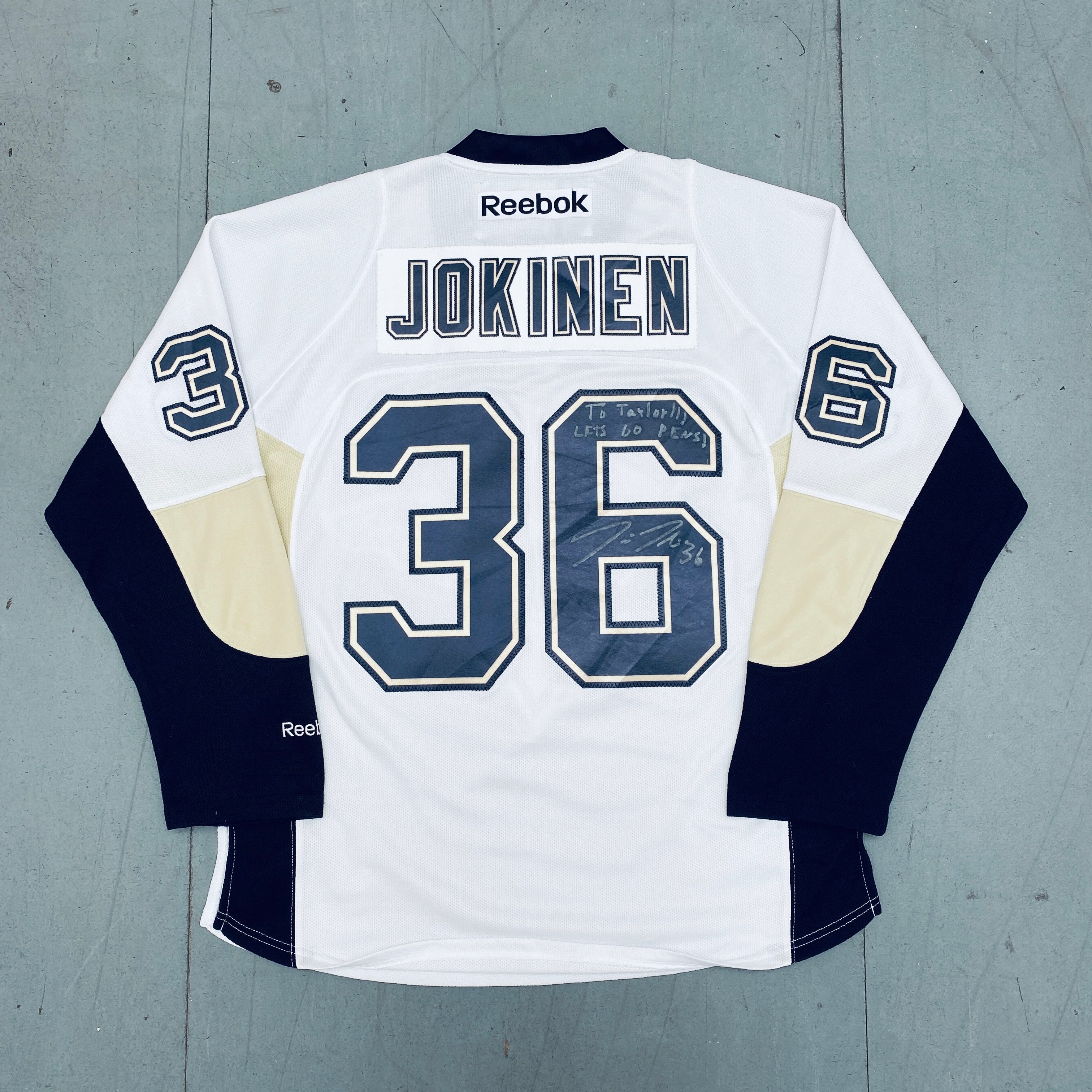 Authentic Signed Jussi Jokinen 2013/14 Pittsburgh Penguins Reebok Stitched Hockey Jersey (Size S) - Perfect for Collectors, Fans, and Game Day Memorabilia