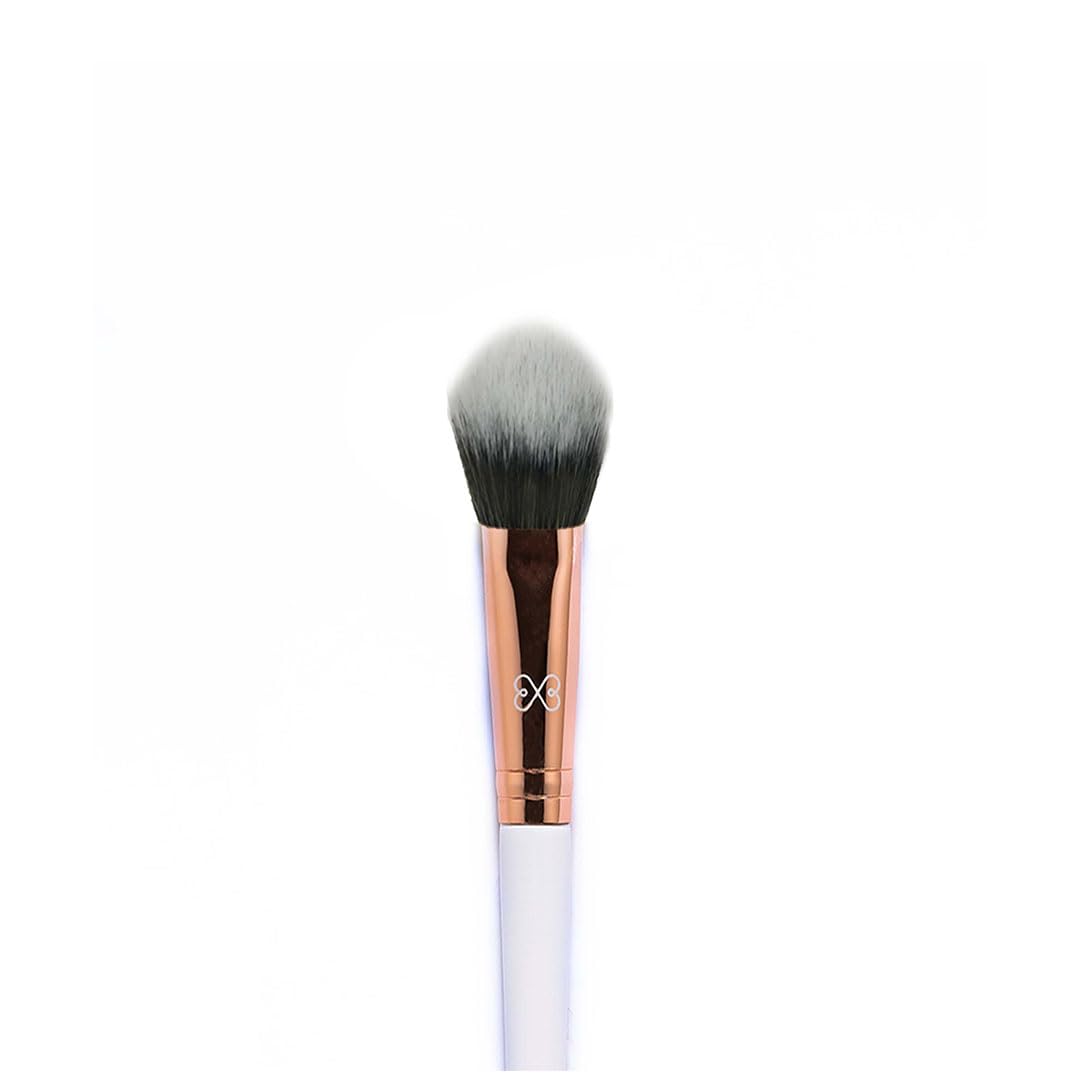 Boujee Beauty Small Angled Concealer Brush B425 - Professional Cream & Liquid Makeup Blending Brush | Perfect for Contouring, Highlighting & Under-Eye Concealer Application