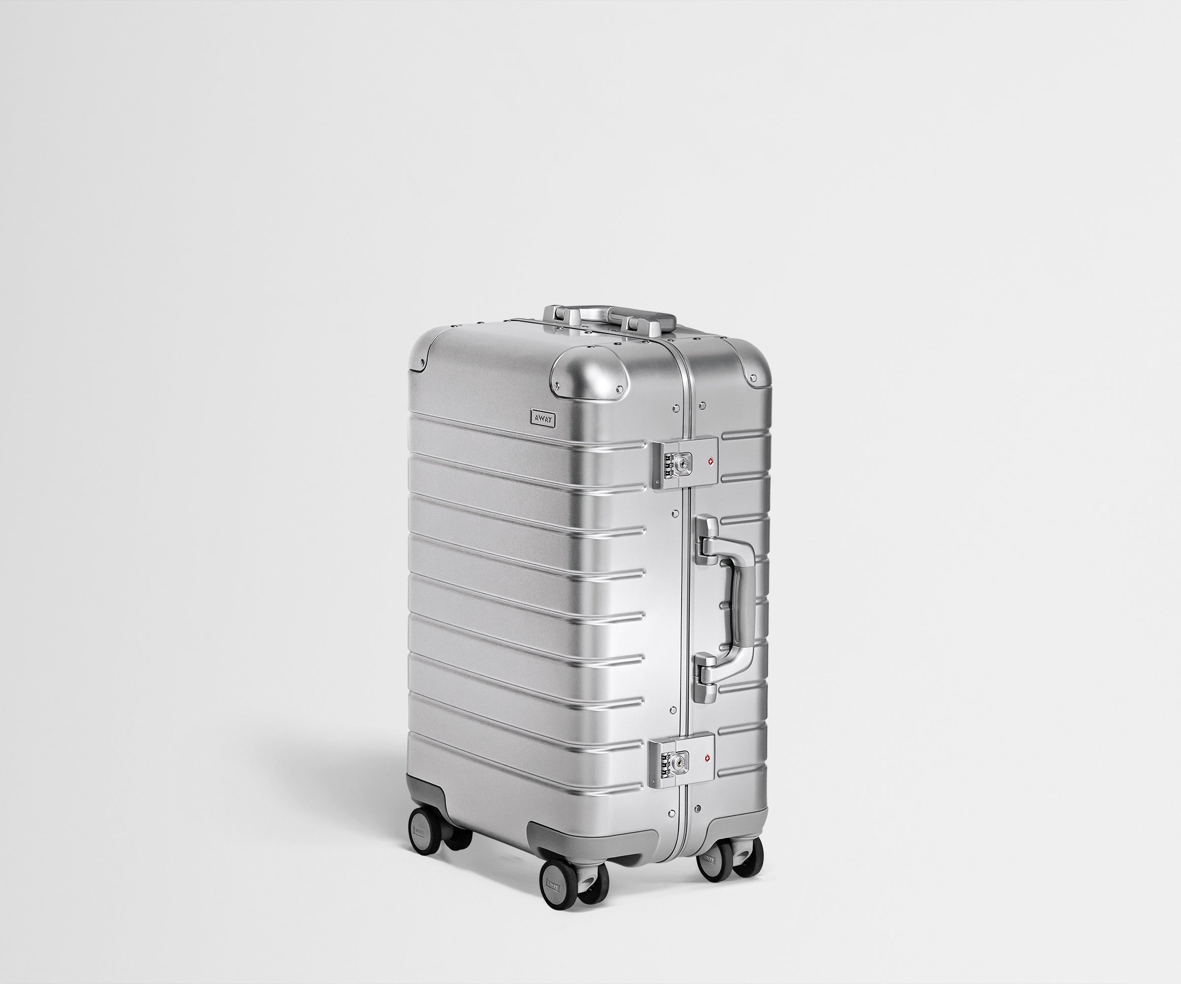 Premium Aluminum Carry-On Luggage in Silver - Lightweight & Durable Suitcase for Business Travel & Weekend Getaways
