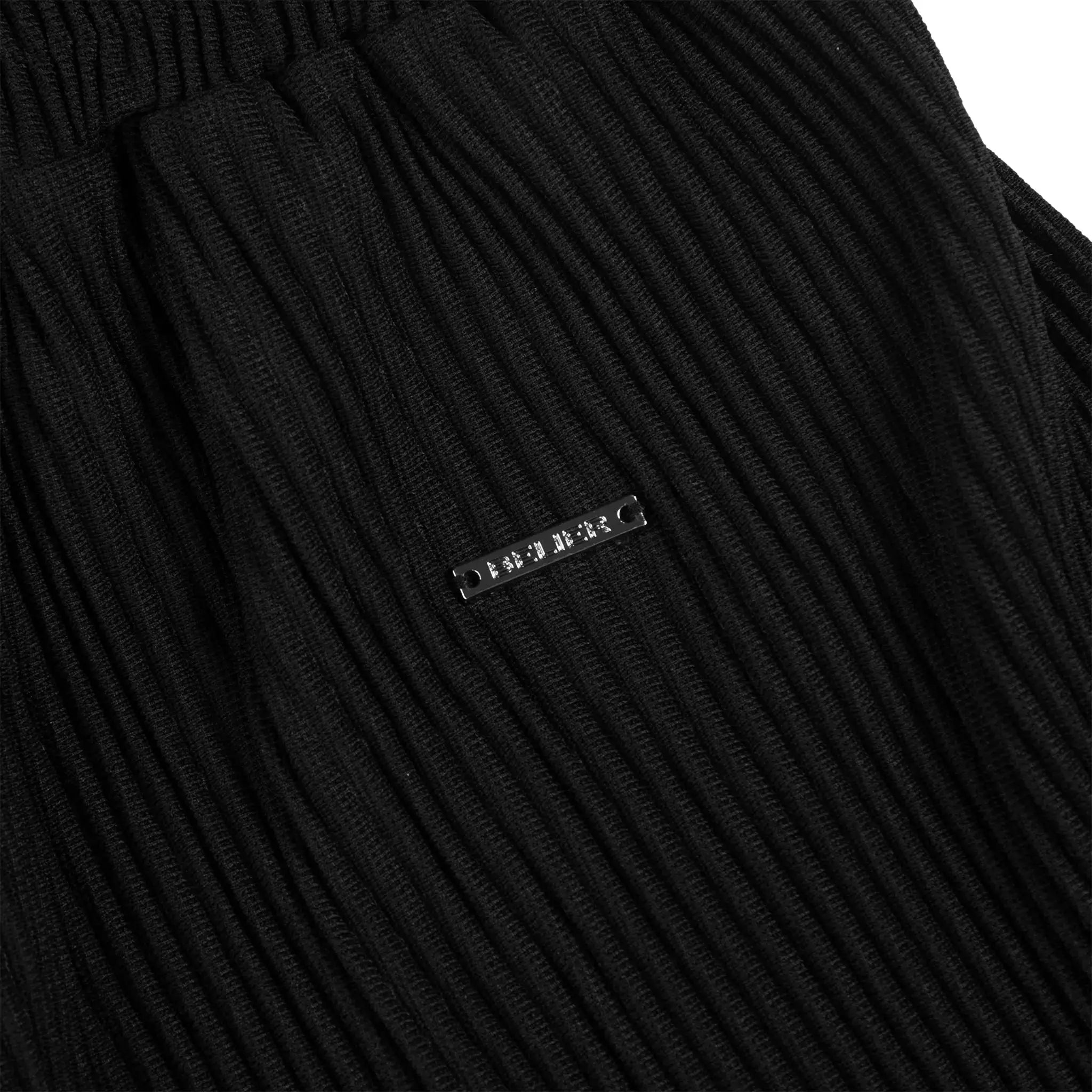 Belier Pleated Black Resort Shirt & Shorts Set - Stylish Summer Vacation Outfit for Men - Perfect for Beach, Poolside, and Tropical Getaways