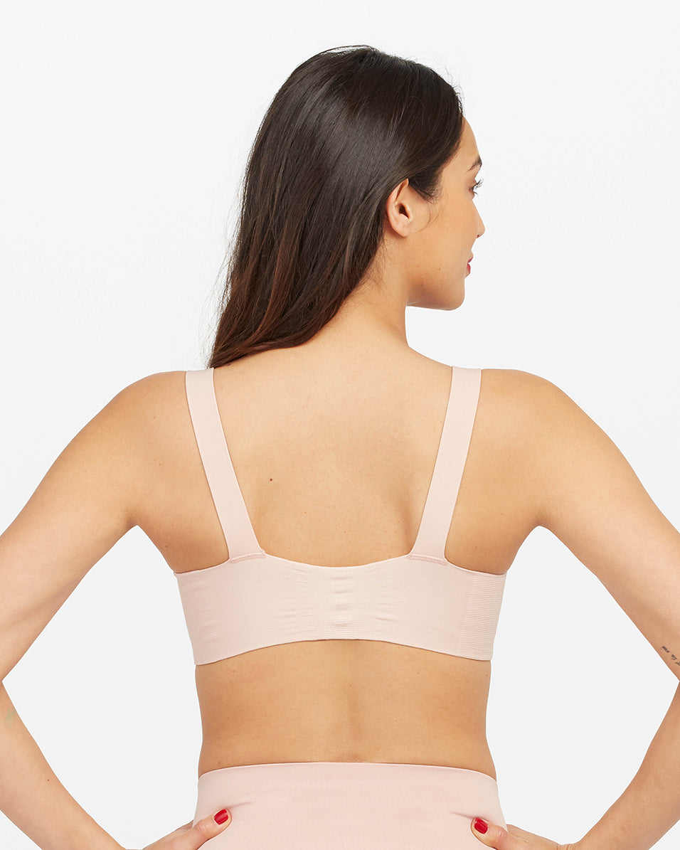 SPANX Smooth Comfort Lightly Lined Bralette - Wireless Support for Everyday Wear, Yoga & Lounge