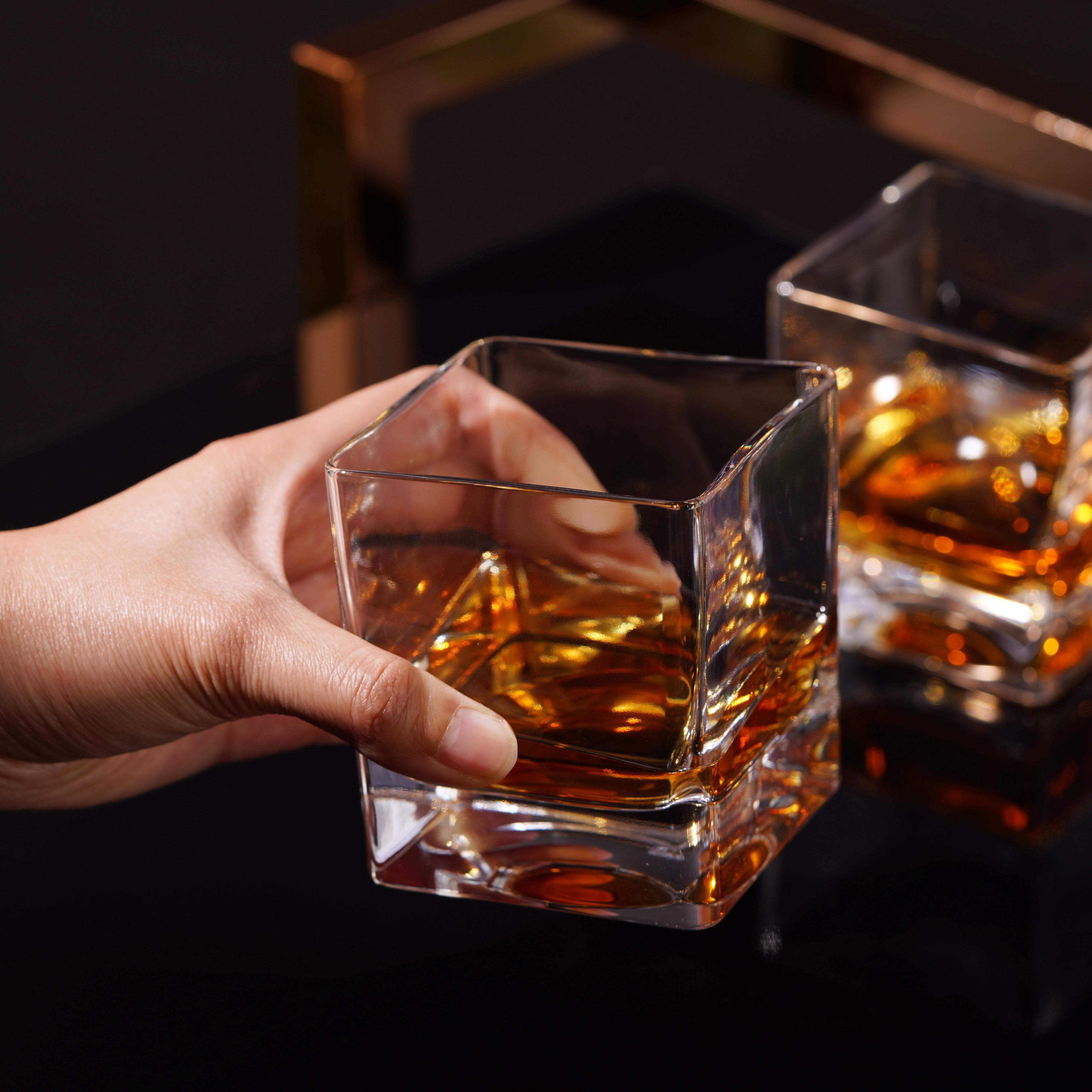 Premium Braque Crystal Whiskey Glasses - Set of 4 Elegant Lead-Free Rocks Glasses for Bourbon, Scotch & Cocktails - Perfect for Home Bar, Gifts & Entertaining