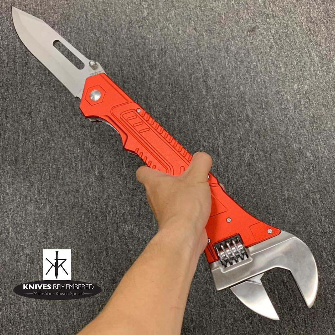 Custom Engraved Monogram Pocket Knife - Personalized Hunting & Folding Knife with 24