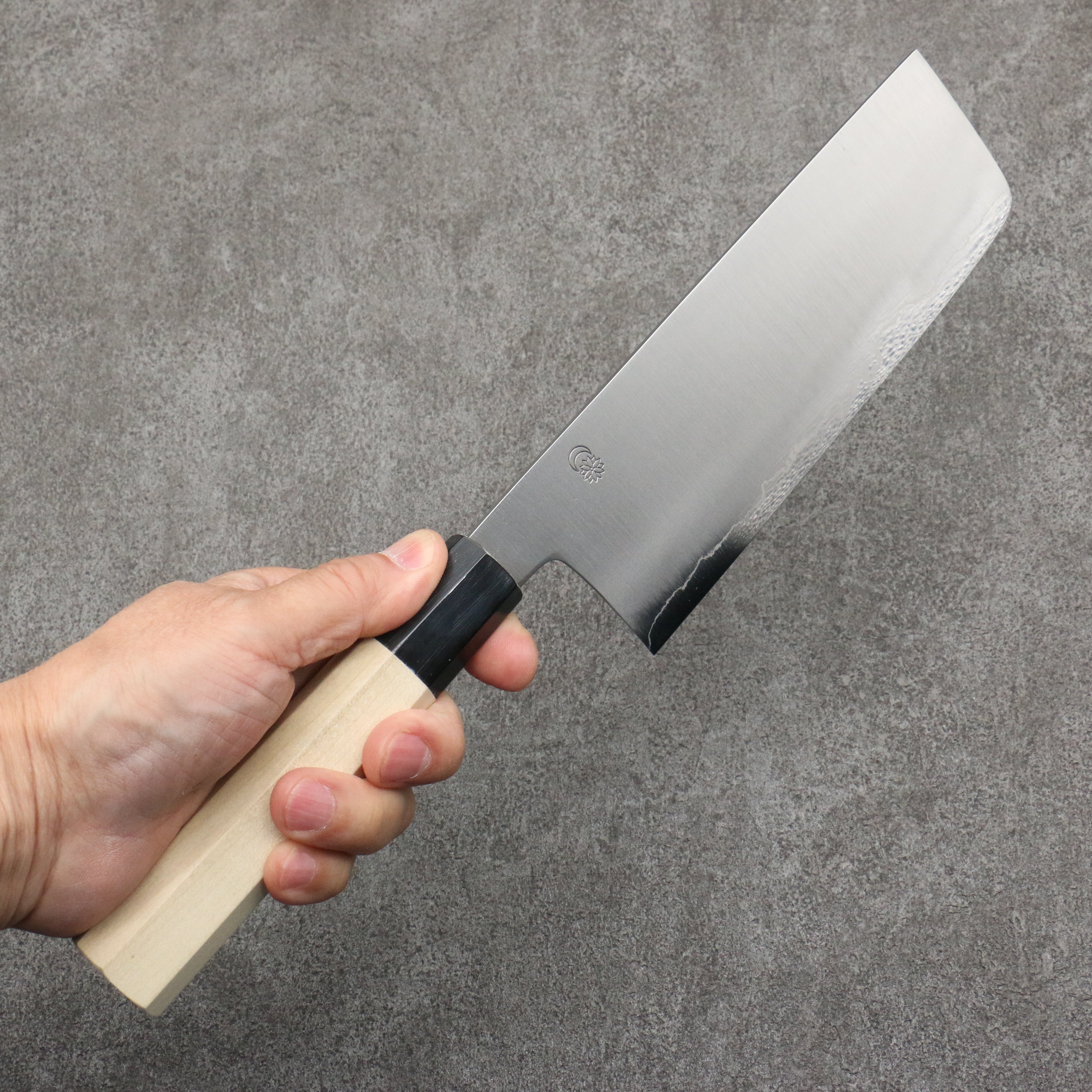 Premium Kikuzuki Silver Steel No.3 Bokashi Nakiri Knife - 180mm Japanese Kitchen Knife with Magnolia Wood Handle - Perfect for Slicing Vegetables, Herbs & Sushi Preparation