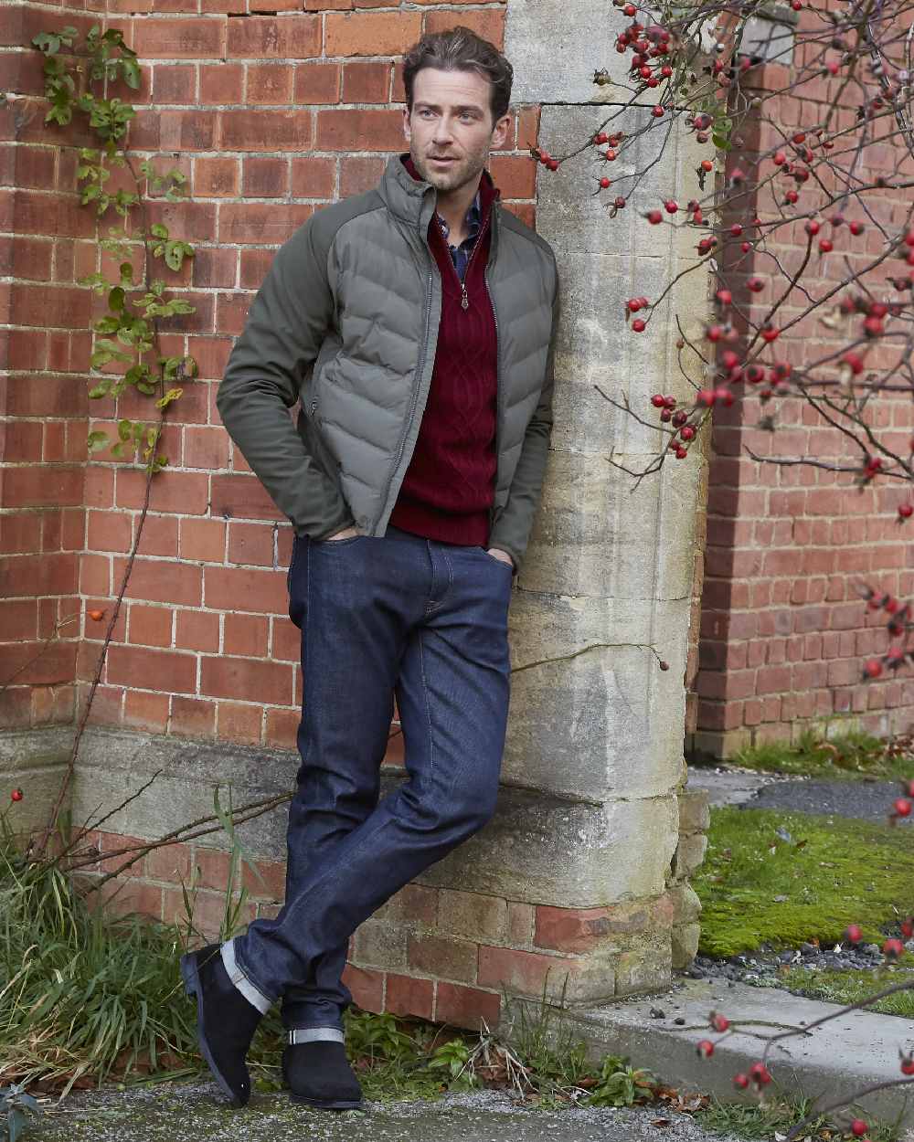 Alan Paine Men's Calsall Hybrid Jacket - Lightweight Water-Resistant Outdoor Jacket for Hiking, Camping & Travel