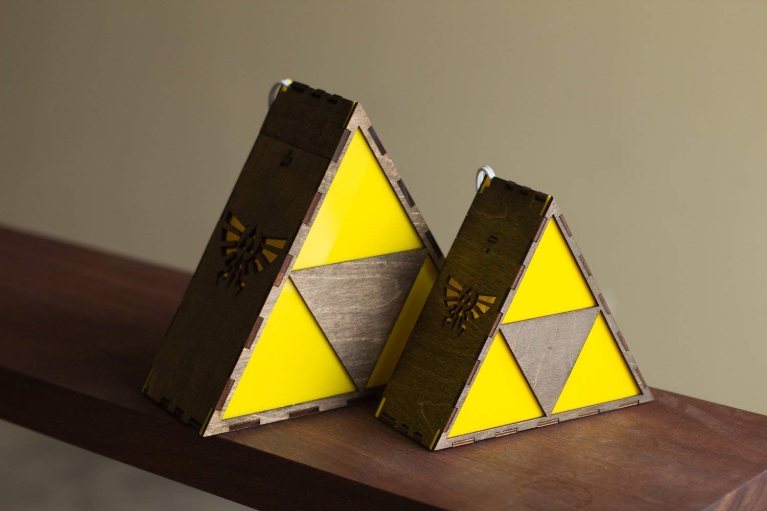 The Legend of Zelda Triforce LED Night Light - Official Nintendo Licensed Gaming Room Decor & Collectible for Fans - Perfect for Bedroom, Game Room, or Gift for Zelda Lovers