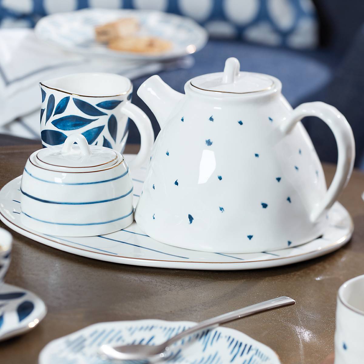 Blue Bay 2-Piece Porcelain Creamer and Sugar Bowl Set - Elegant Coffee & Tea Serving Accessories for Home, Kitchen, and Dining Room Decor