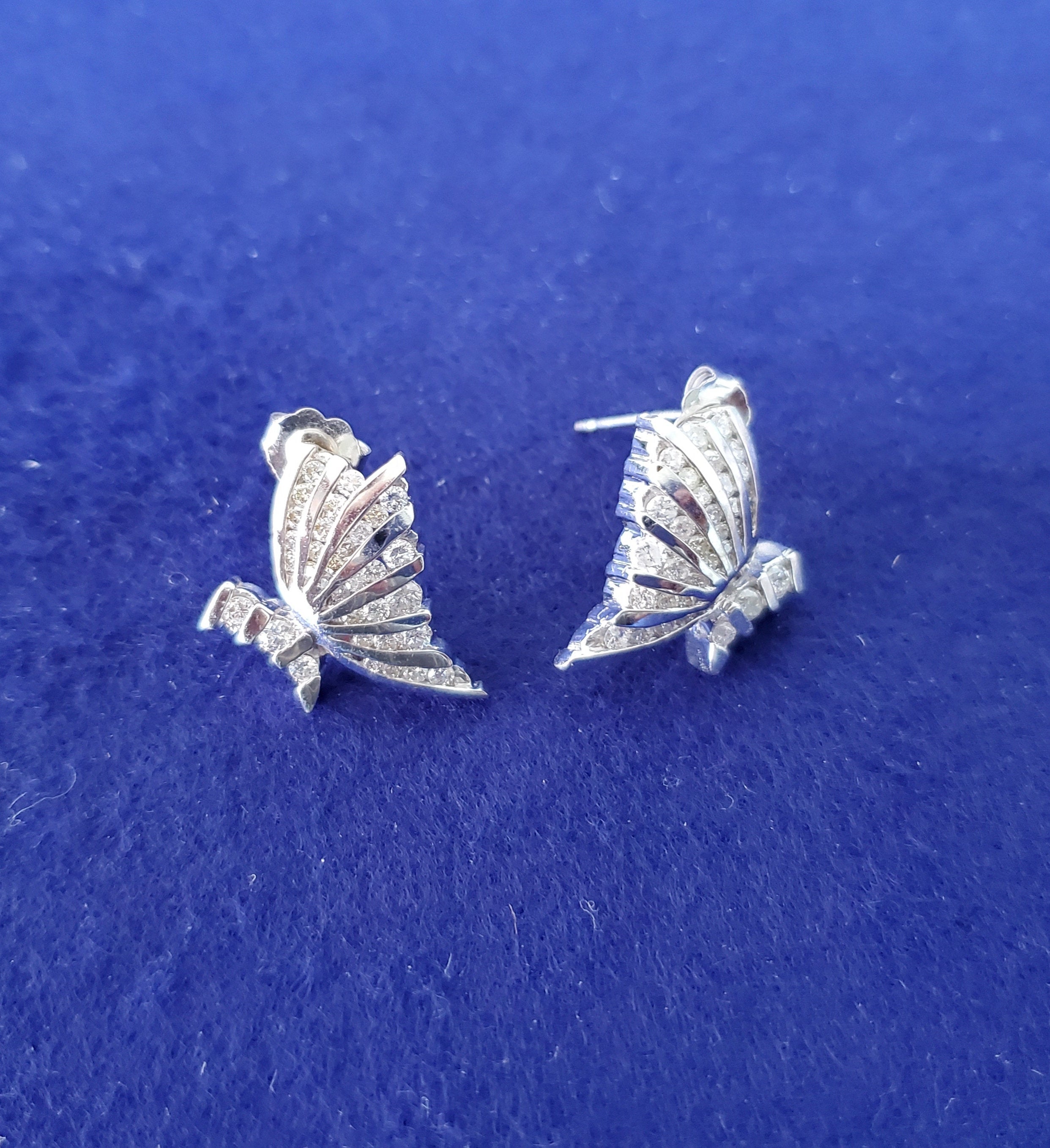 1.00cttw Butterfly Diamond Earrings in 14K White Gold - Elegant Jewelry for Weddings, Anniversaries & Special Occasions