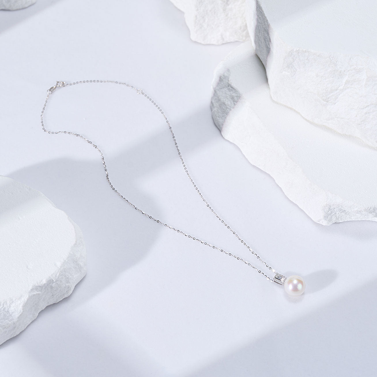 18K Solid Gold Edison Pearl Necklace KN00071 - Elegant Pearl Jewelry for Women, Perfect for Weddings, Parties & Special Occasions