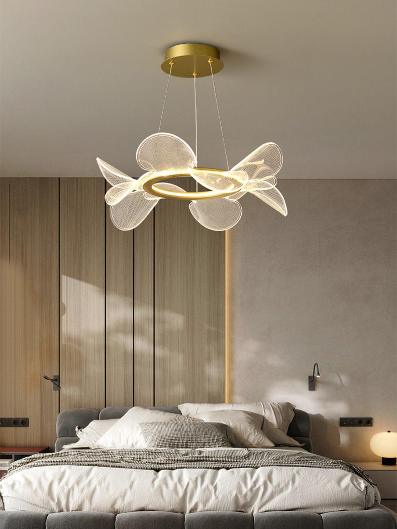Bain Flying Flowers Chandelier - Elegant Crystal Ceiling Light Fixture for Dining Room, Living Room & Bedroom Decor | Perfect for Home, Wedding & Event Lighting