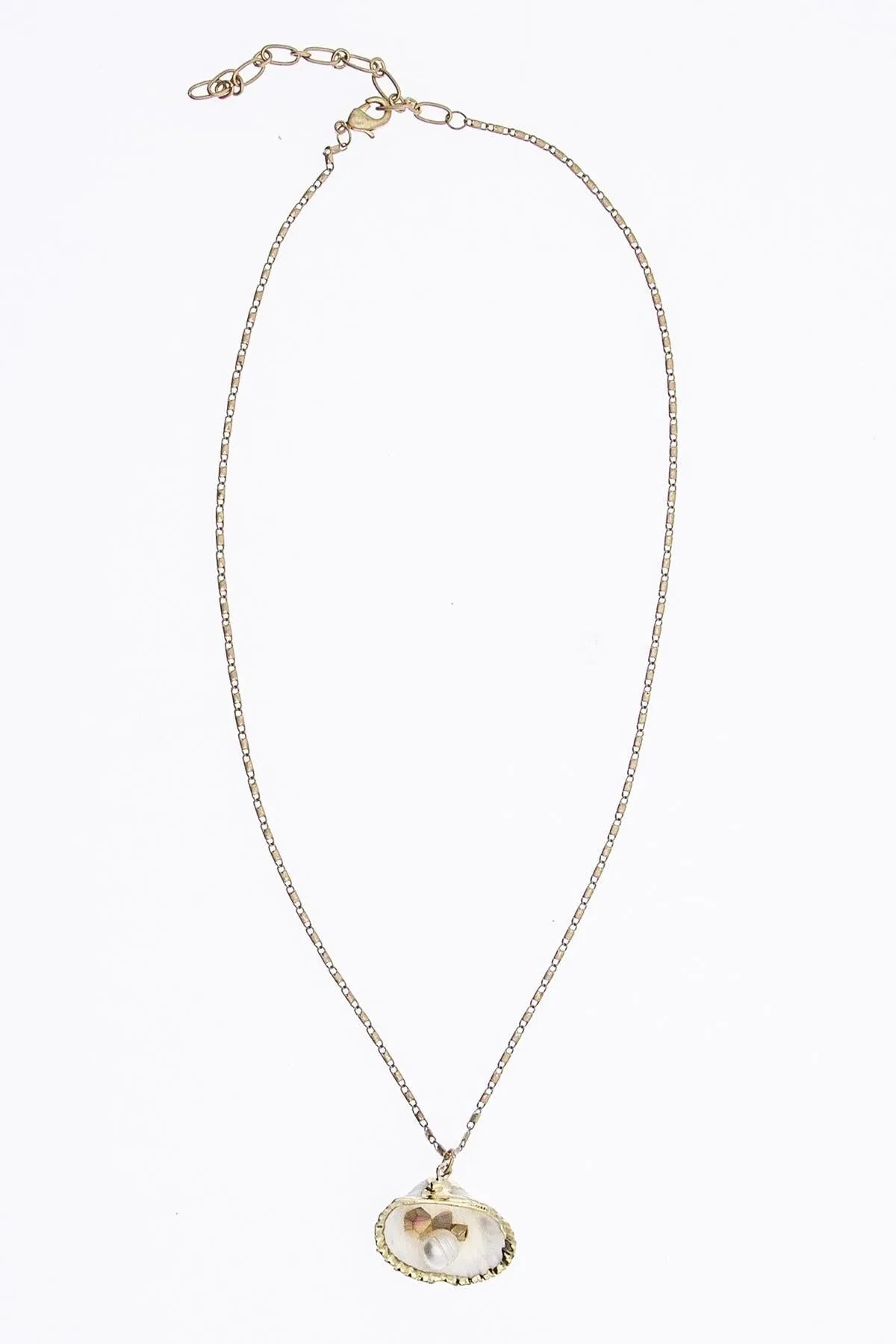 Elegant Pearl and Shell Gold Chain Necklace for Women - Perfect for Weddings, Parties & Everyday Wear
