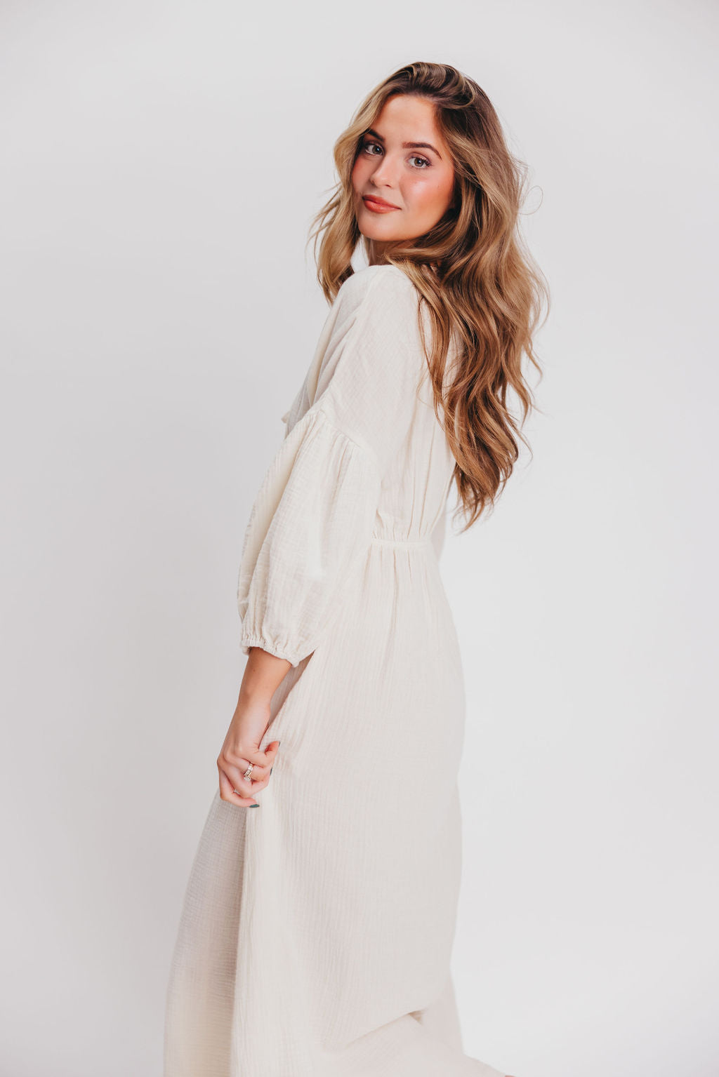 Hunter 100% Cotton Gauze Midi Dress in Soy - Bump Friendly Maternity Dress for Pregnancy, Nursing & Postpartum - Perfect for Summer, Beach & Casual Wear