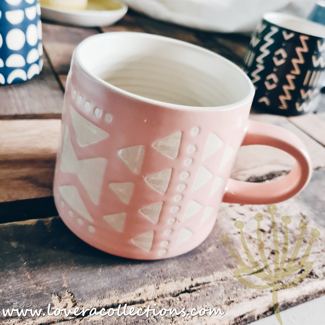 Groovy Embossed Dinnerware Set - 70% Off Clearance Sale | Elegant Tableware for Parties, Weddings & Home Decor