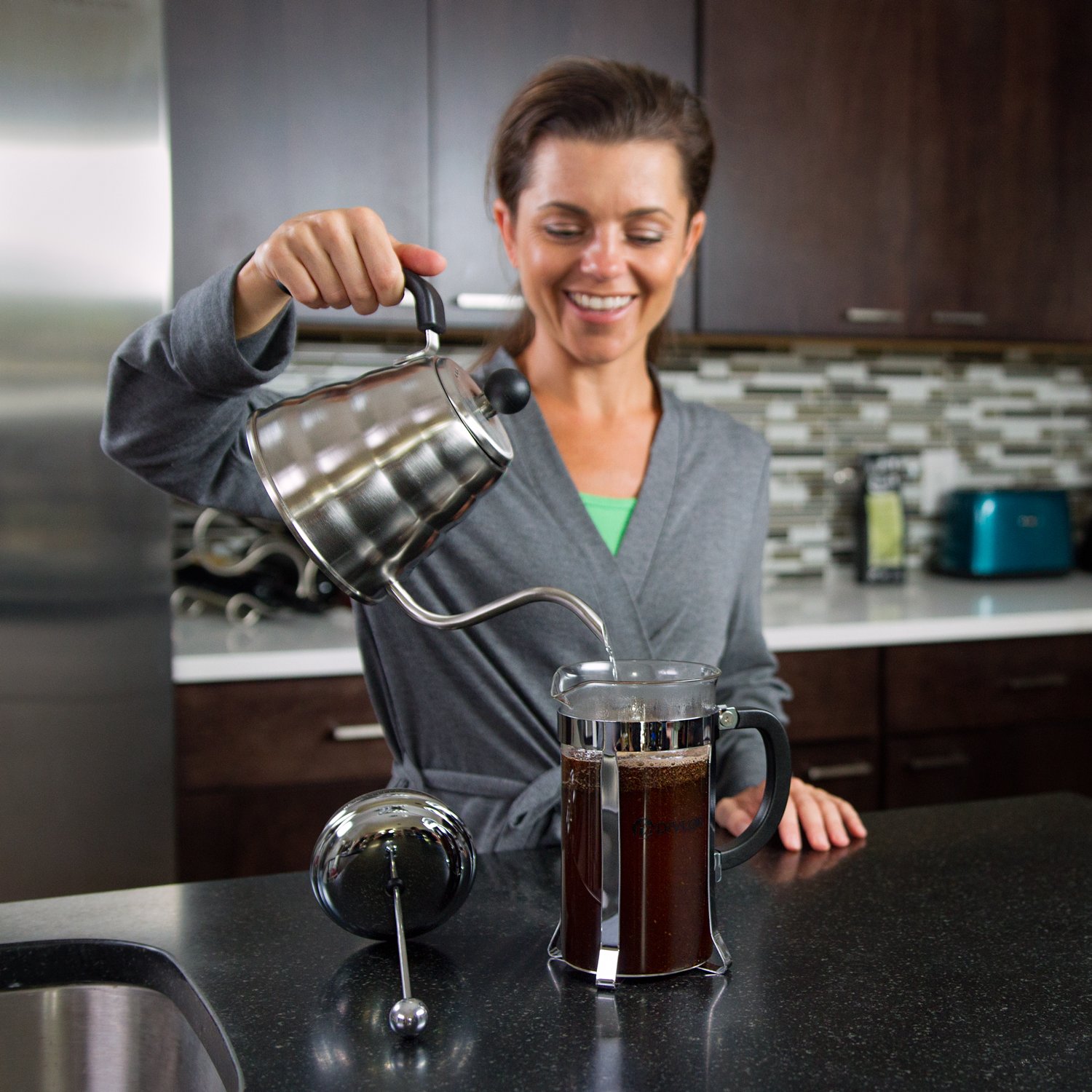Divlor 34oz French Press Coffee Maker - 8 Cup Stainless Steel with Clip Spoon & 2 Bonus Filters - Perfect for Home, Office & Camping Brewing