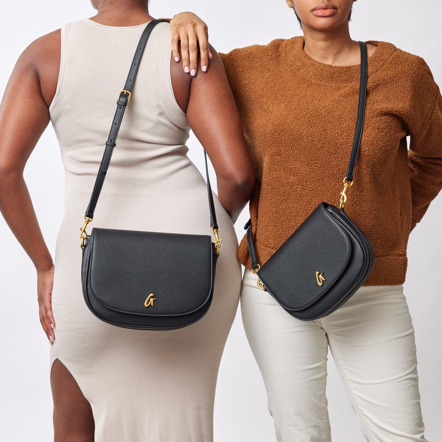 Large Pebble Shoulder Bag for Women - Stylish Black Crossbody Purse for Everyday Use, Work, and Travel
