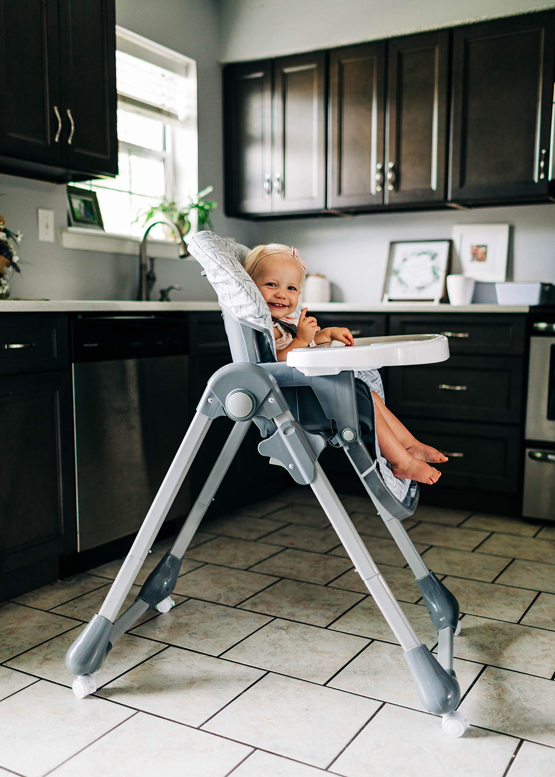 Safety 1st 3-in-1 Grow and Go High Chair for Babies & Toddlers - Adjustable Seat with Removable Tray - Convertible to Booster Seat - Birchbark Finish - Perfect for Dining, Feeding & Learning at Home
