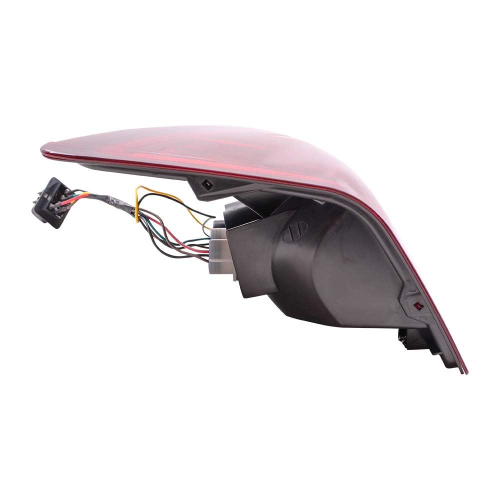 Brock Replacement Tail Light Set - Driver & Passenger Side with Bulb Sockets & Wiring Harness - Compatible with 2005-2006 Jeep Grand Cherokee (Part# 55156615AF, 55156614AF) - Easy DIY Installation for Headlight Restoration & Night Driving Safety