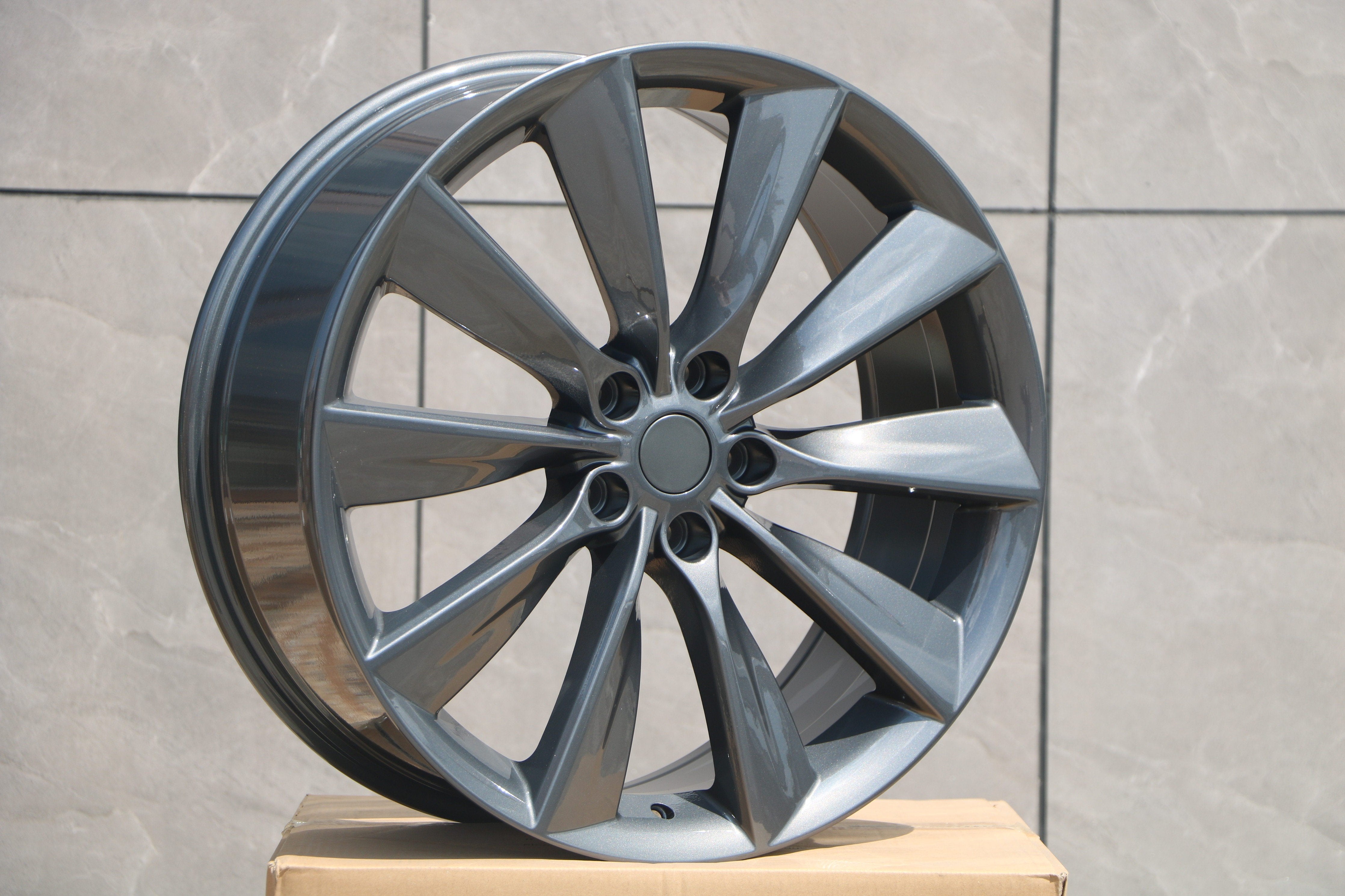 21-Inch Alloy Wheels for Tesla Model S - Premium Replacement Rims for Enhanced Performance & Style - Perfect for Road Trips & Urban Driving