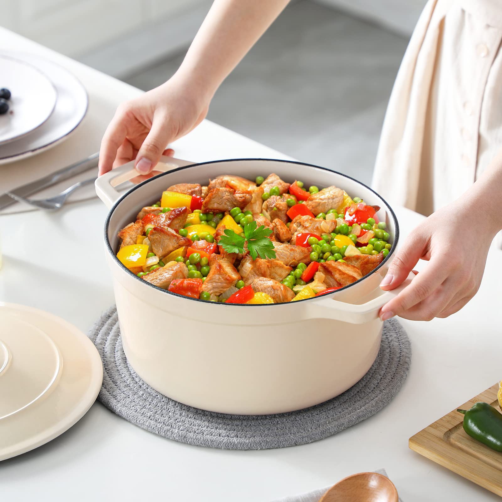 Vancasso 6 QT Enameled Cast Iron Dutch Oven with Lid - Dual Handles, Non-Stick Coating for Baking Bread, Soups & Stews - Perfect for Kitchen, Camping & Outdoor Cooking (White)