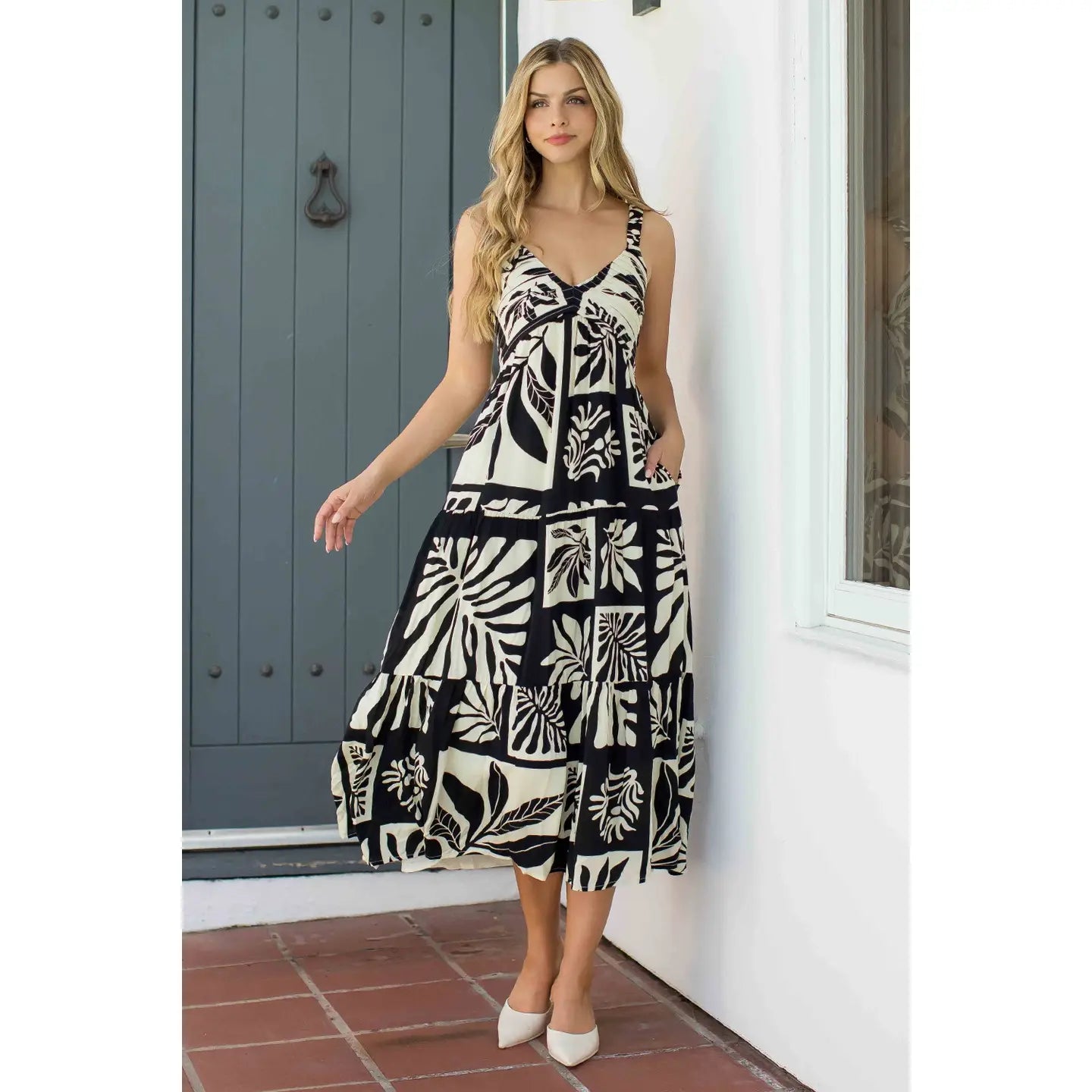 Bellamy Maxi Dress for Women - Flowy Long Summer Dress with Pockets, Elegant Boho Chic Style - Perfect for Beach, Vacation, and Casual Outings