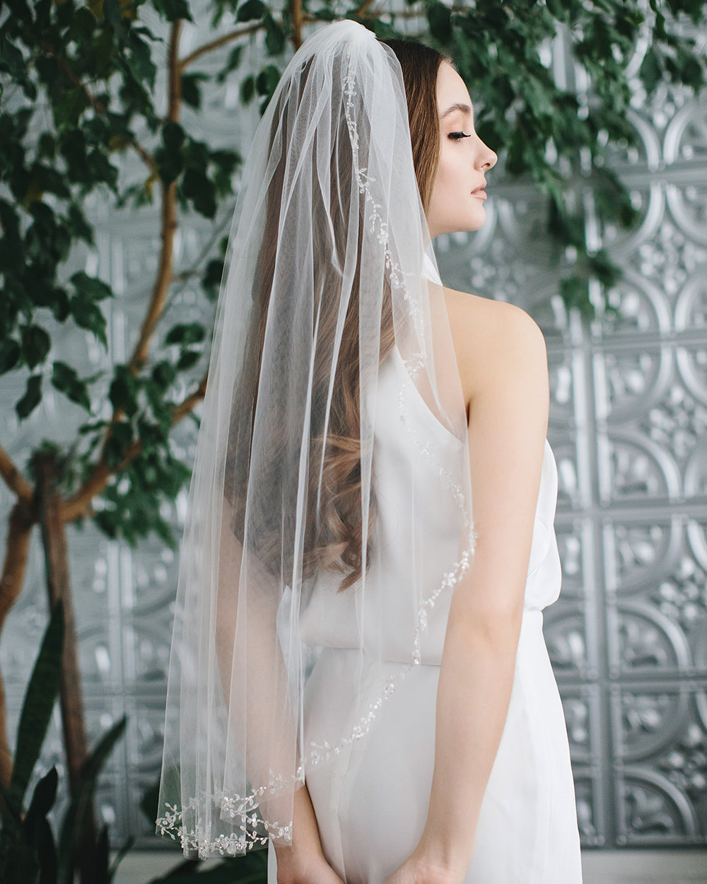 Elegant Floral Vine & Leaf Edge Veil - Perfect for Weddings, Bridal Accessories & Boho Photoshoots