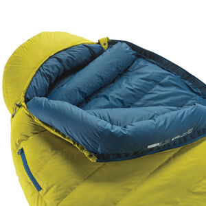 Therm-a-Rest Parsec 0°F (-18°C) Ultralight Backpacking Sleeping Bag - Small | Compact & Warm for Winter Camping, Hiking & Outdoor Adventures