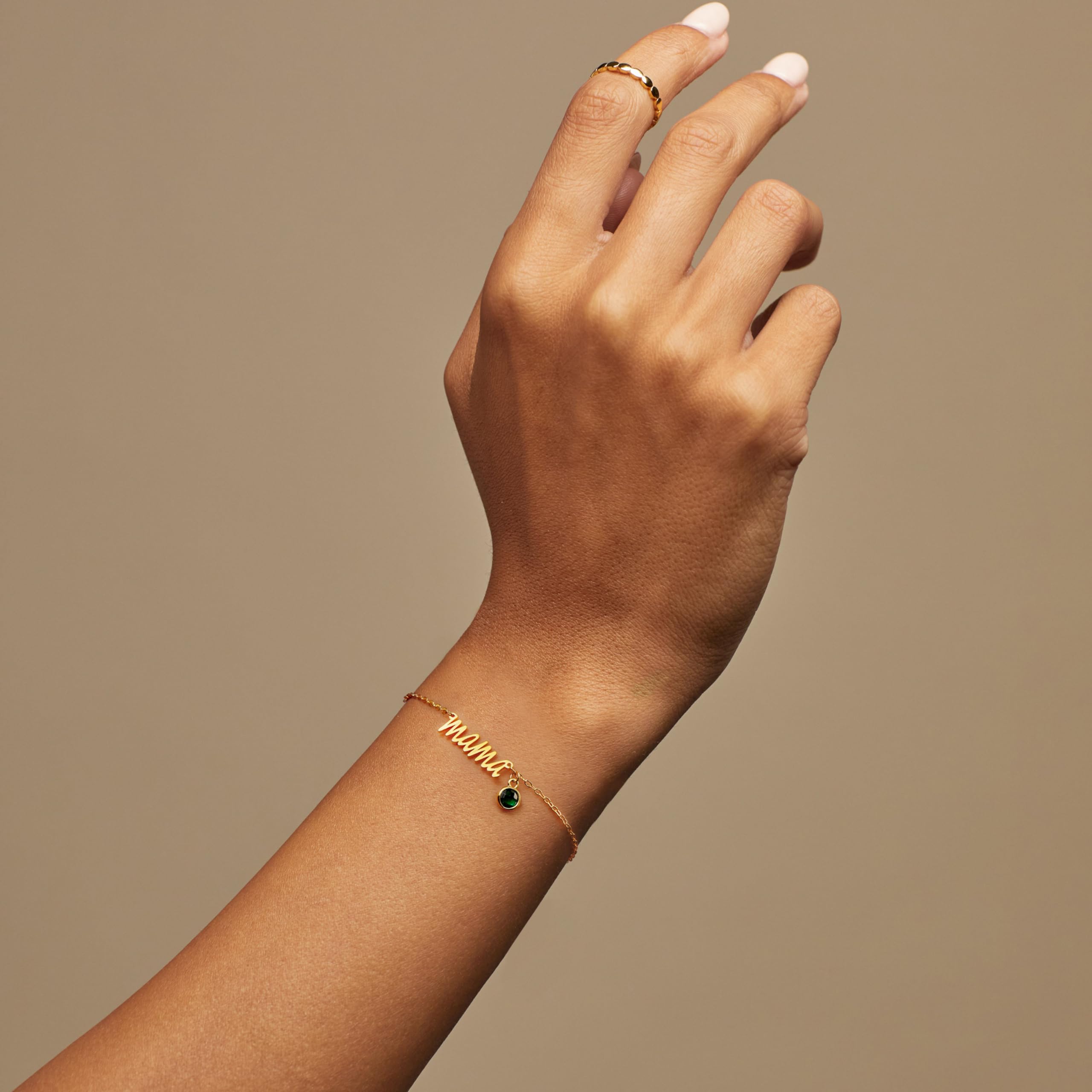 JSJOY Gold Mama Bracelet with Birthstone - Dainty Emerald Jewelry for Women, Birthday Gifts for Mom, Grandma, Daughter, Wife - Perfect for Everyday Wear & Special Occasions