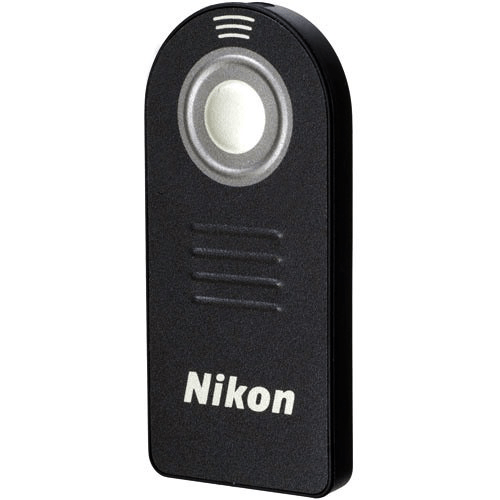 Nikon ML-L3 Wireless Remote Control for DSLR Cameras - Infrared Shutter Release for Photography, Vlogging & Time-Lapse - Compatible with Nikon D3500, D5600 & More