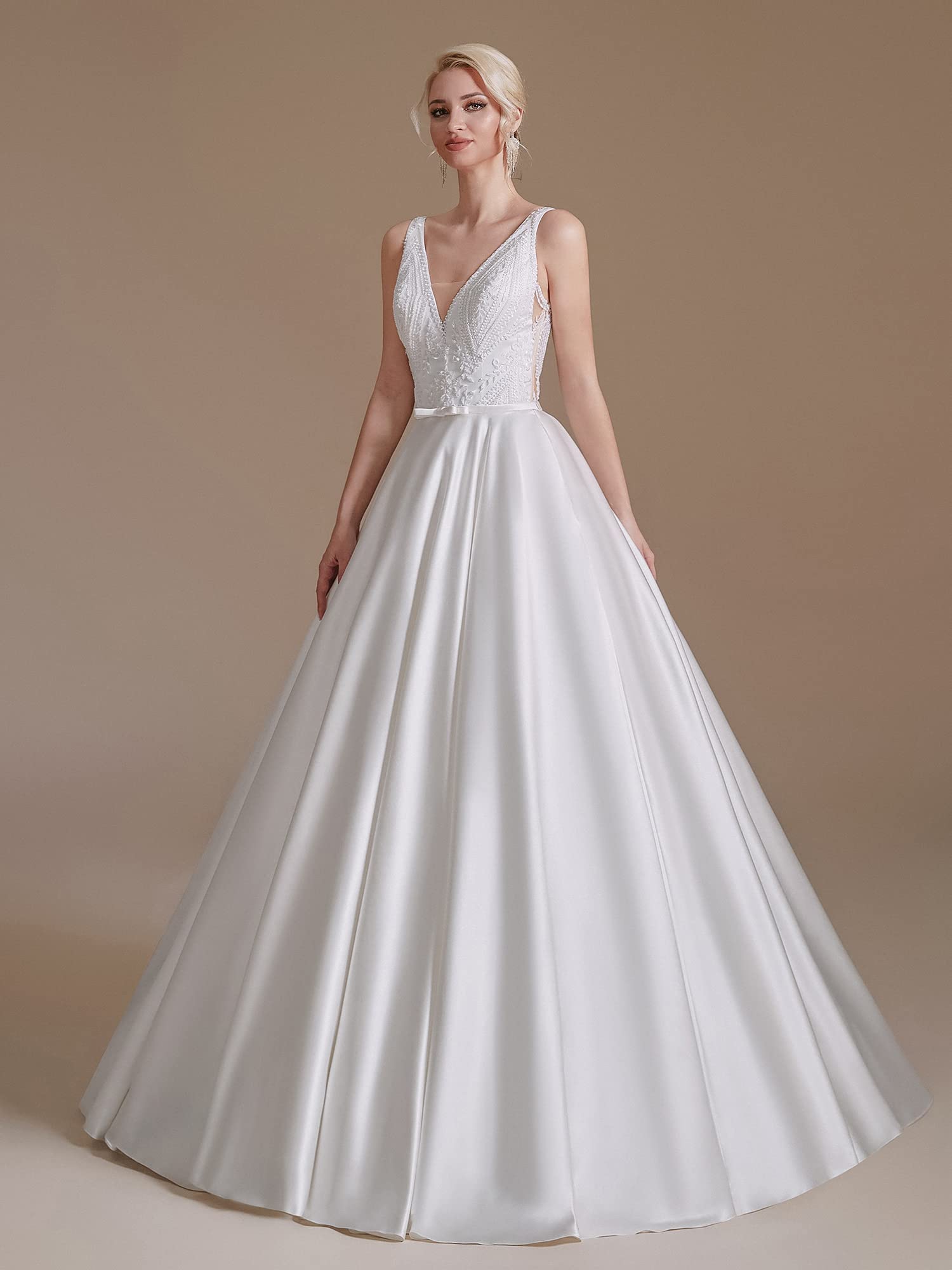 2022 Elegant Lace Appliques Chiffon Wedding Dress for Bride - Long Sleeves Beach Bridal Gown for Outdoor Ceremonies & Seaside Weddings