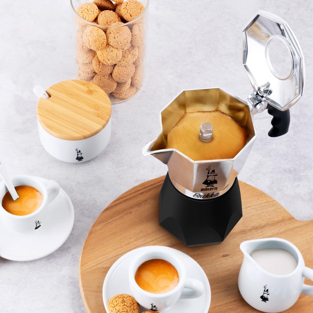 Bialetti Brikka Moka Pot - 3.4 oz Stovetop Espresso Maker for Rich Crema Coffee | Italian Aluminum Coffee Maker (Black) | Perfect for Home Brewing, Camping & Gifts