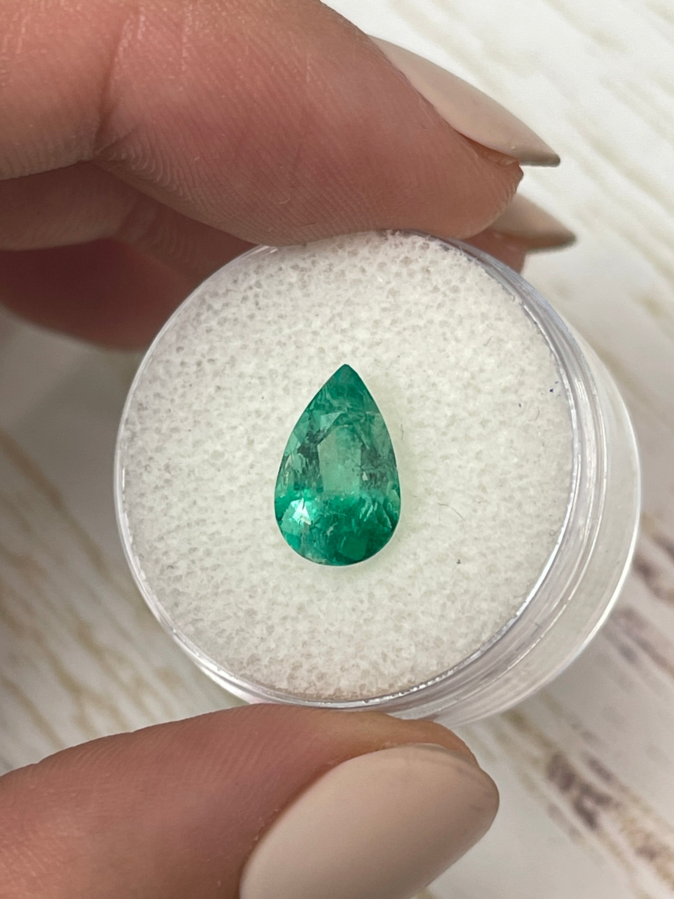 2.10 Carat Bi-Color Green Natural Loose Colombian Emerald Pear Cut Gemstone for Jewelry Making, Engagement Rings & Luxury Gifts