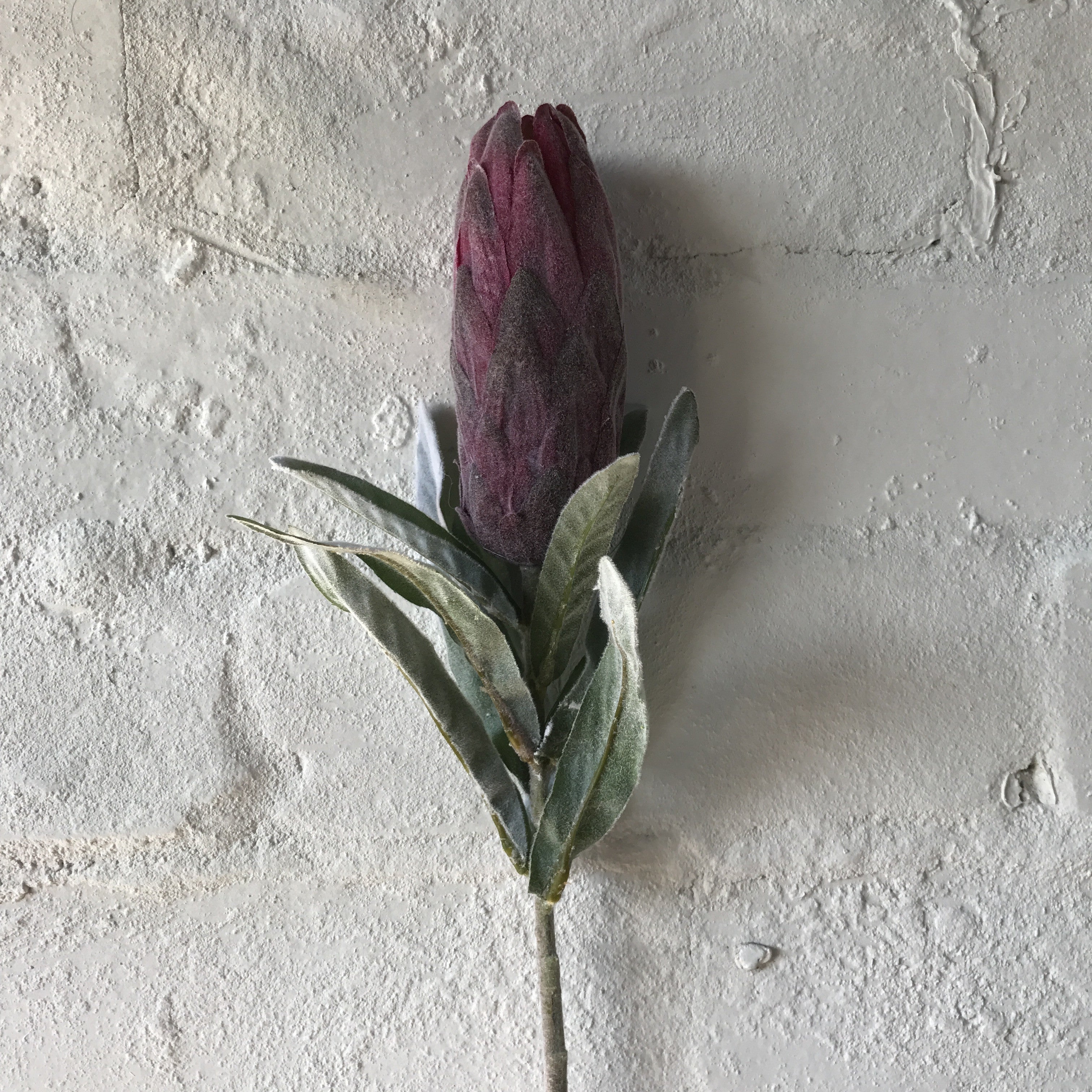 Artificial Protea Stems - Set of 3 Lifelike Fake Flowers for Home Decor, Wedding Centerpieces & Tropical Floral Arrangements