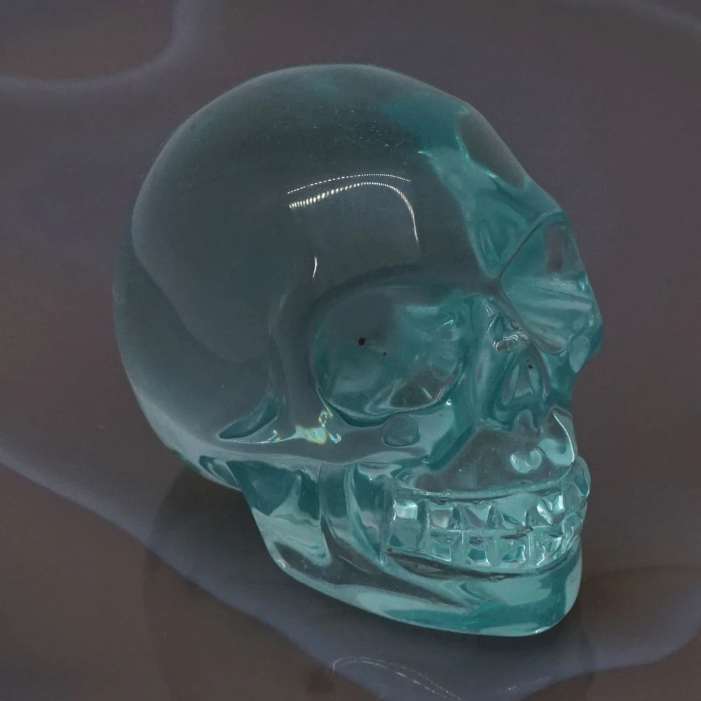 2 Pack Skull Statue Figurines - Natural Crystal Stone Sculpture for Chakra Healing, Meditation & Spiritual Decor | Halloween Home Decor, Gothic Gift for Men & Women | Perfect for Altars, Yoga Spaces & Witchy Aesthetic