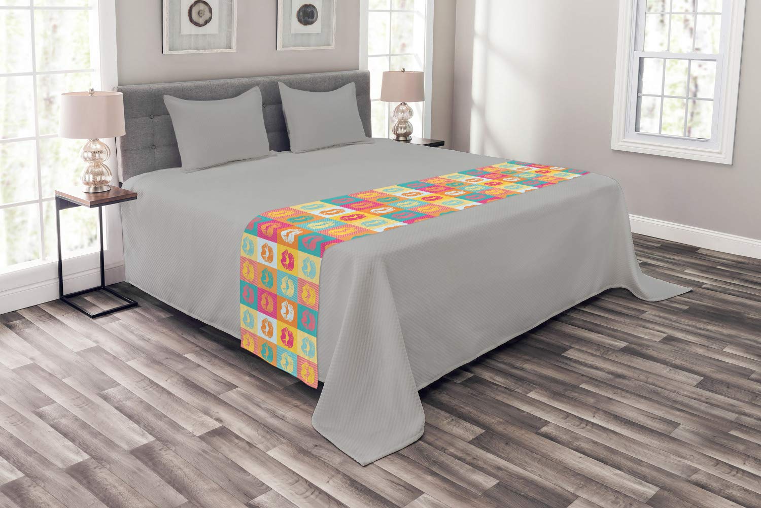 Ambesonne Modern Bed Runner - Stylish Lips & Polka Dots Design in Colorful Frames, Decorative Bed Scarf for Home, Hotel & Guest Room Decor - Perfect for Master Bedrooms, Airbnb Styling & Romantic Bedroom Themes