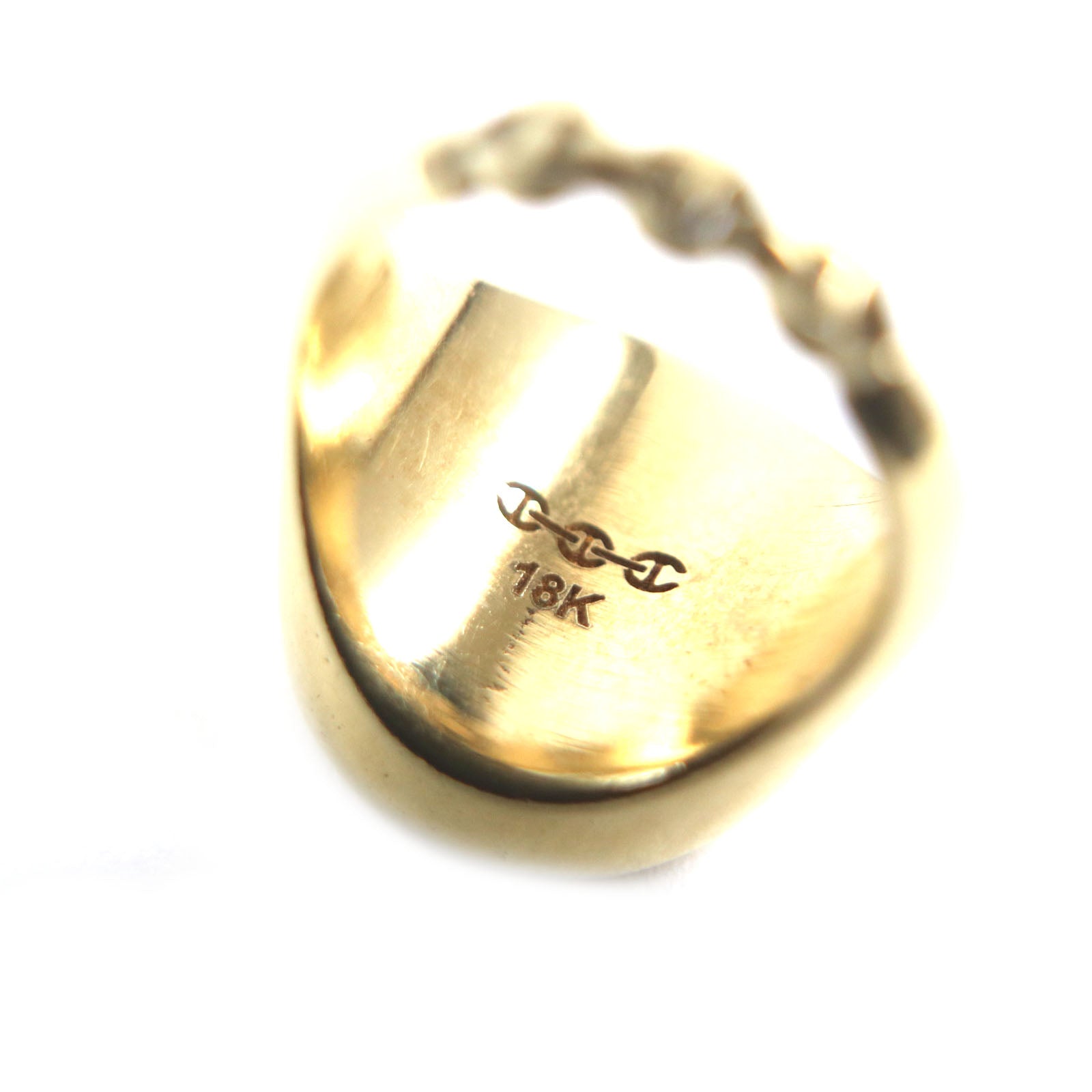 18K Gold Signet Trilink Miniature Pendant Necklace - Elegant Jewelry for Women, Gift for Her, Perfect for Everyday Wear & Special Occasions