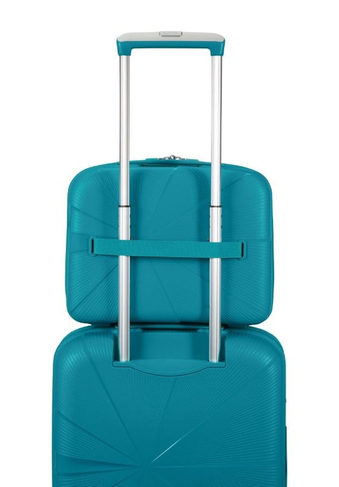 American Tourister StarVibe Hardside Luggage - Spinner Suitcase with 4 Wheels, Lightweight Durable Travel Bag for Women & Men, Perfect for Air Travel & Weekend Getaways