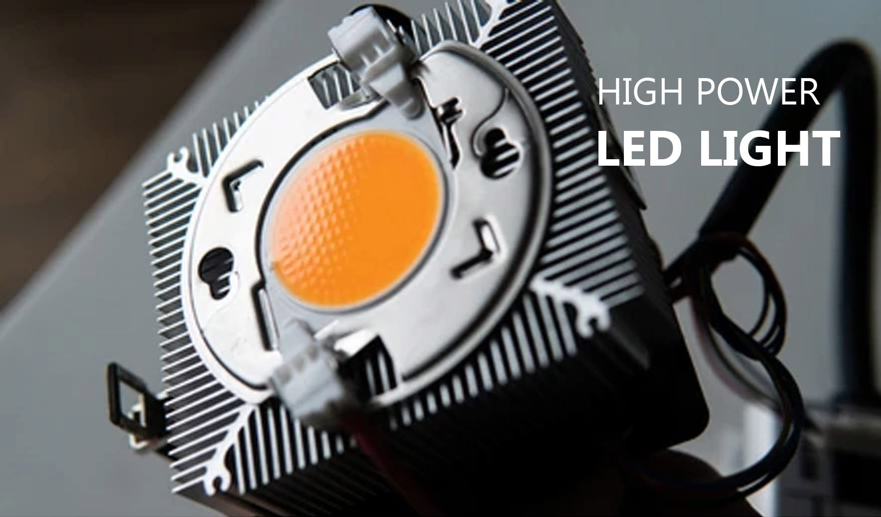 Portable 80W Cold LED Light Source for Endoscopy - High Brightness Medical Light (107.002) - Perfect for Veterinary Clinics, Dental Offices & Surgical Procedures