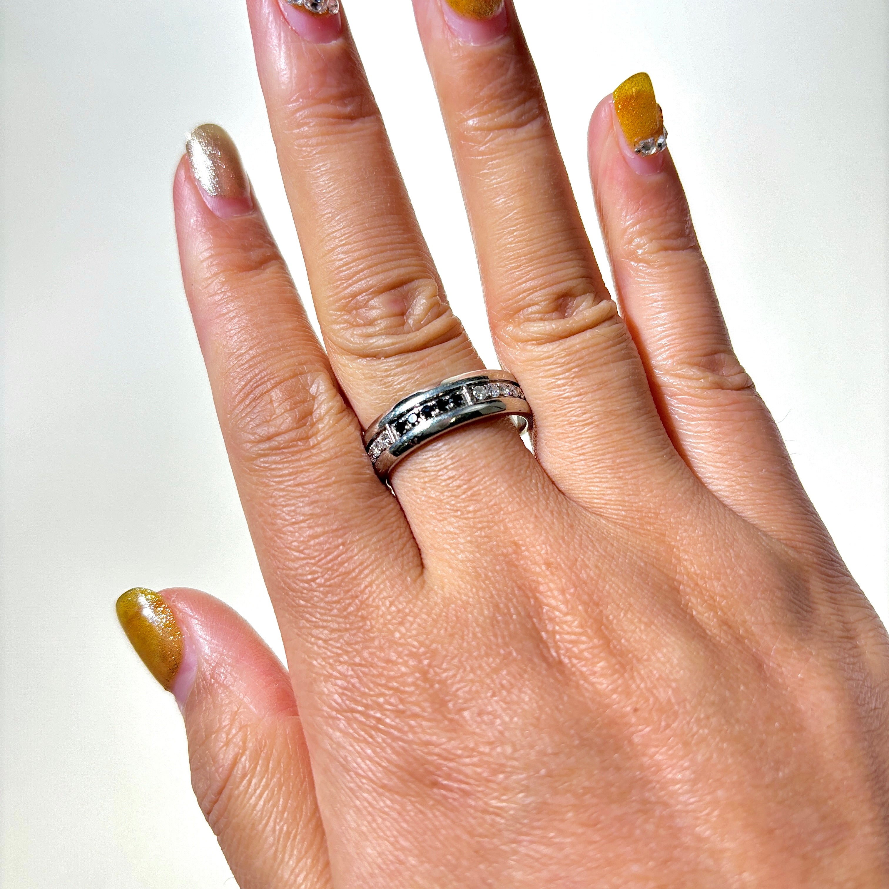 Black & White Diamond Ring for Women | 0.30ctw Total Weight | 0.125ctw Center Stone | Size 9.75 | Elegant Wedding Band, Anniversary Gift, or Everyday Luxury Jewelry