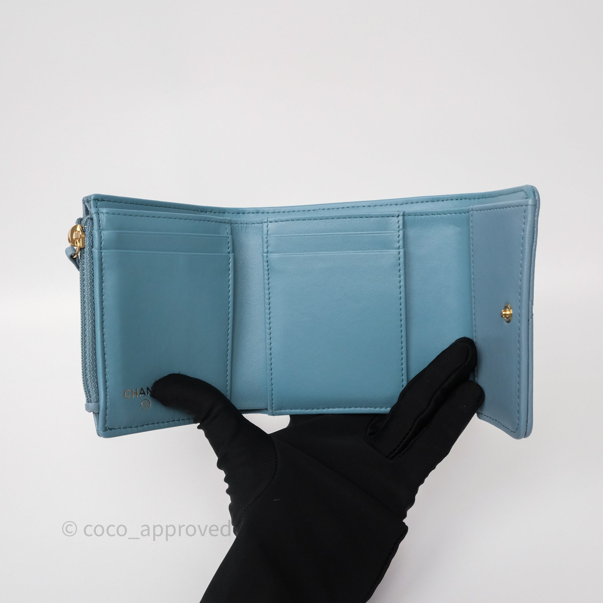 Chanel 19 Short Flap Wallet in Cloud Blue Lambskin Leather - Luxury Designer Crossbody Bag for Women | Perfect for Everyday Use & Special Occasions