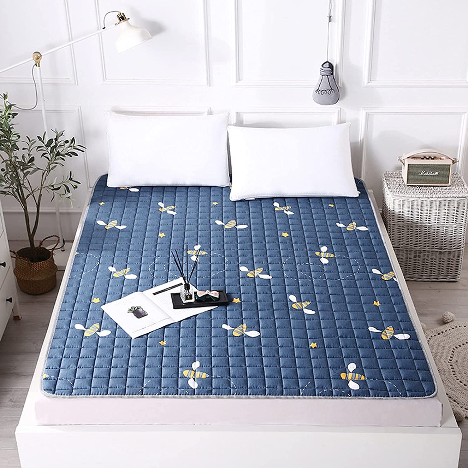 Japanese Floor Mattress Futon - Thick Foldable Tatami Mat for Sleeping & Lounging | Roll-Up Guest Bed for Sofa, Couch & Floor | Perfect for Small Spaces, Guest Rooms & Minimalist Living