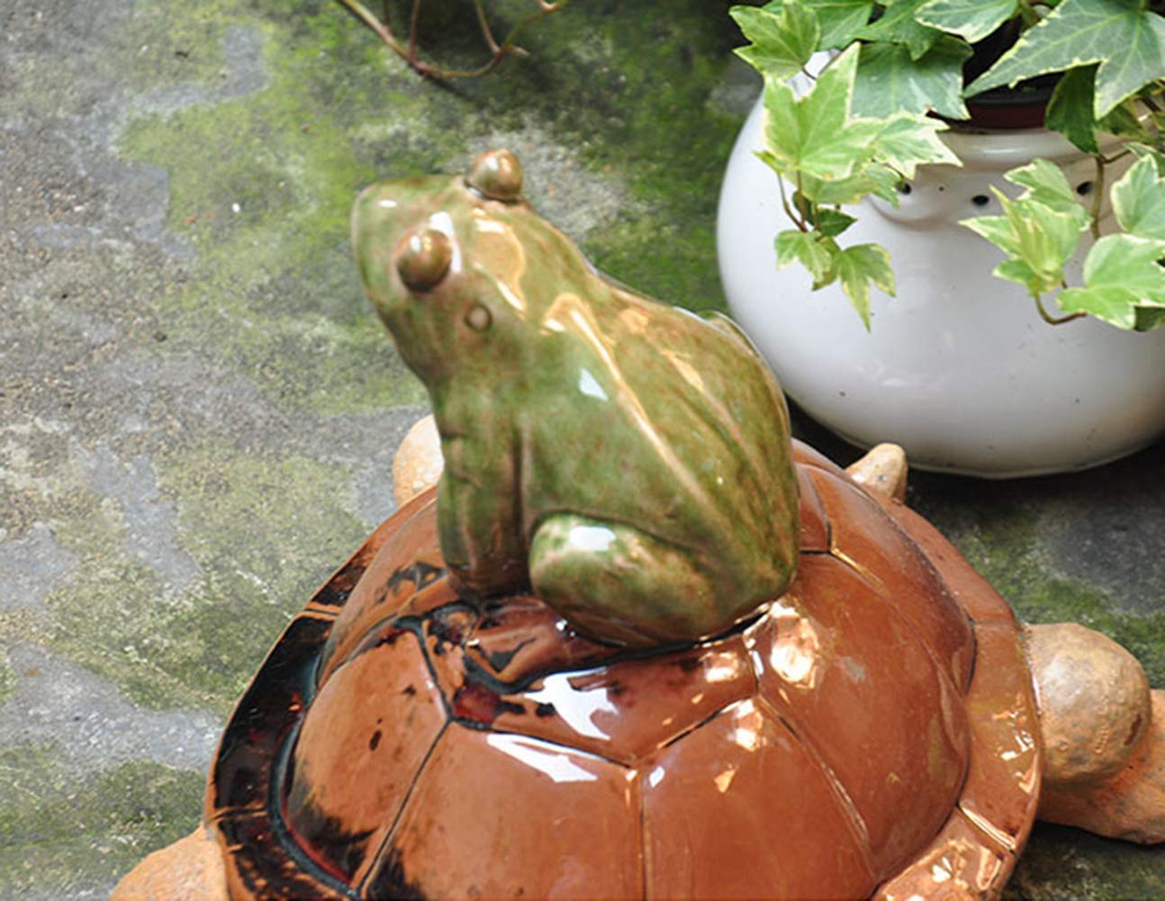 Ceramic Turtle Statue for Garden Decor - Handmade Outdoor Animal Sculpture, Unique Frog Ornament & Novelty Garden Decoration for Patio, Yard, or Lawn Accent