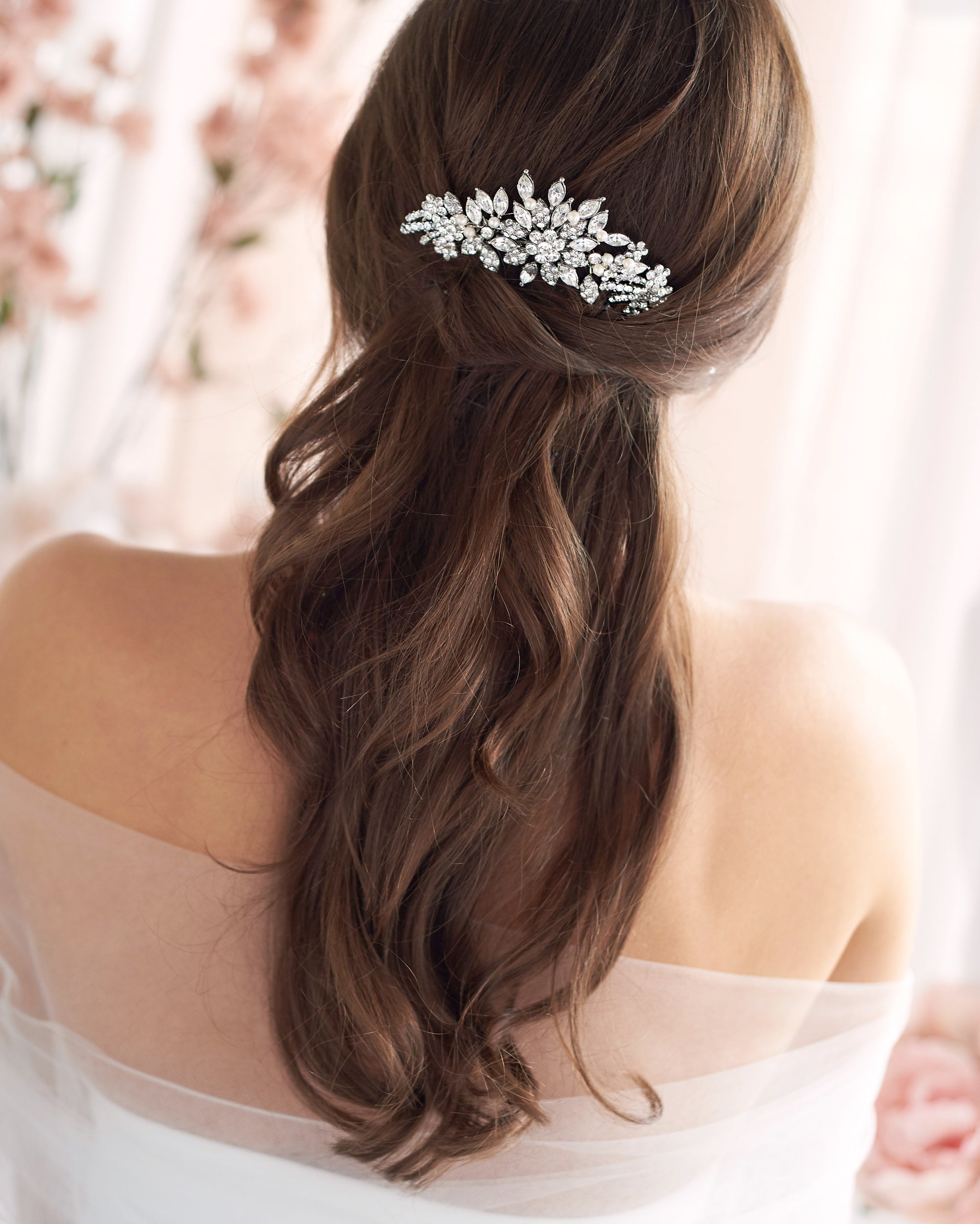 Alexa Pearl & Crystal Comb - Elegant Hair Accessory for Women, Bridal & Special Occasions | Perfect for Weddings, Prom & Formal Events