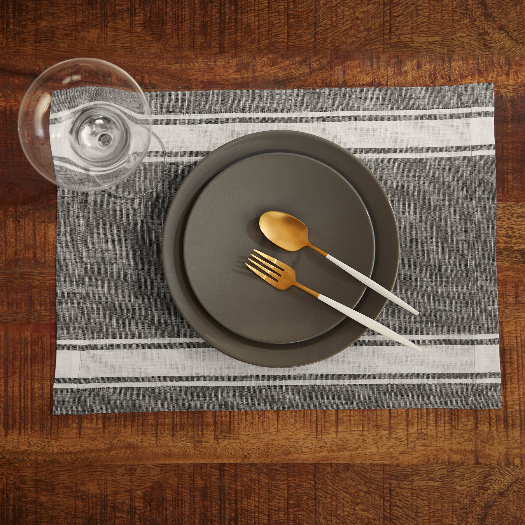 Farmhouse Stripe Placemats Set of 4 - Rustic Cotton Table Mats for Dining Room Decor, Kitchen Table Setting & Holiday Entertaining