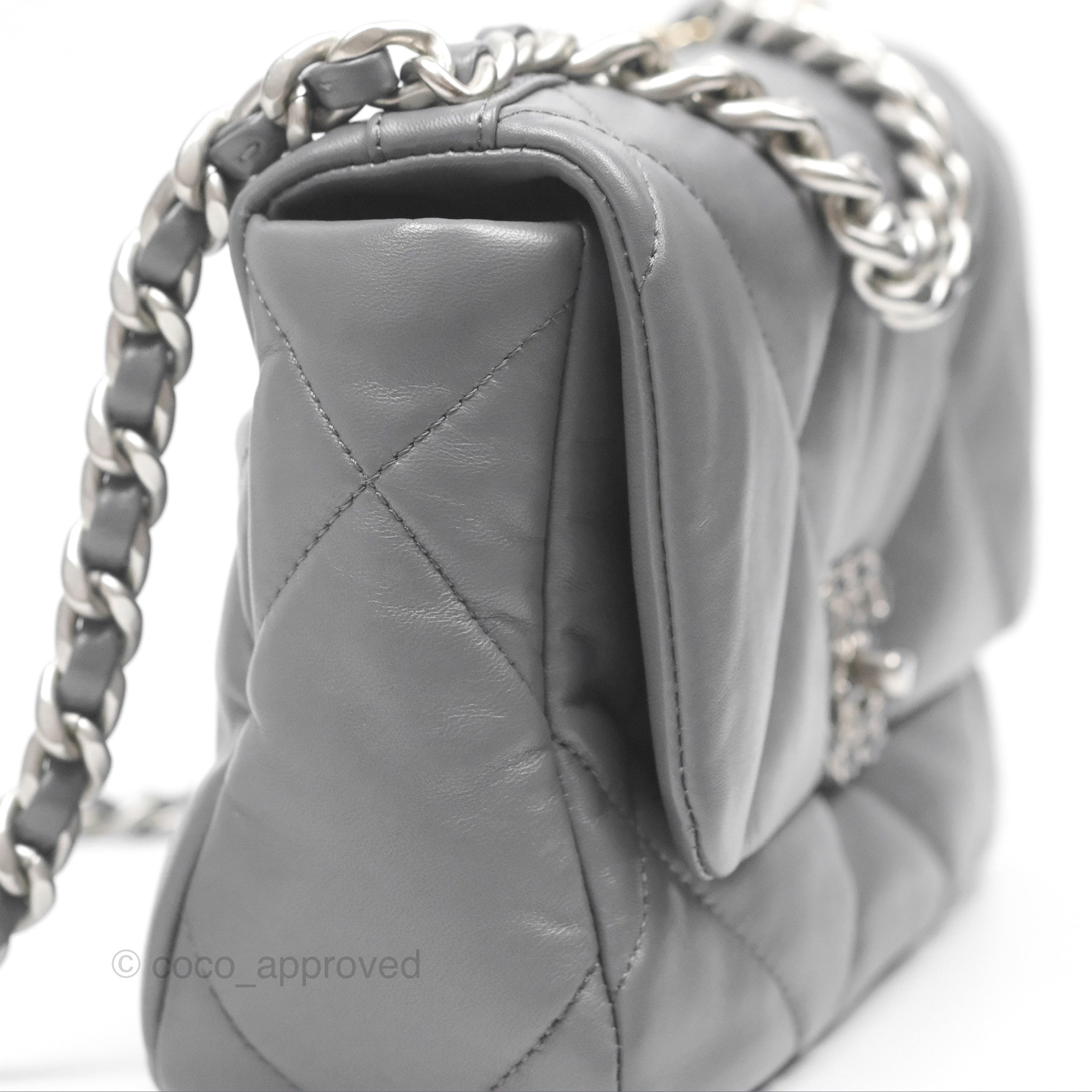 Chanel 19 Small Handbag in Dark Grey with Mixed Hardware - Luxury Crossbody Bag for Women, Perfect for Date Night & Evening Events