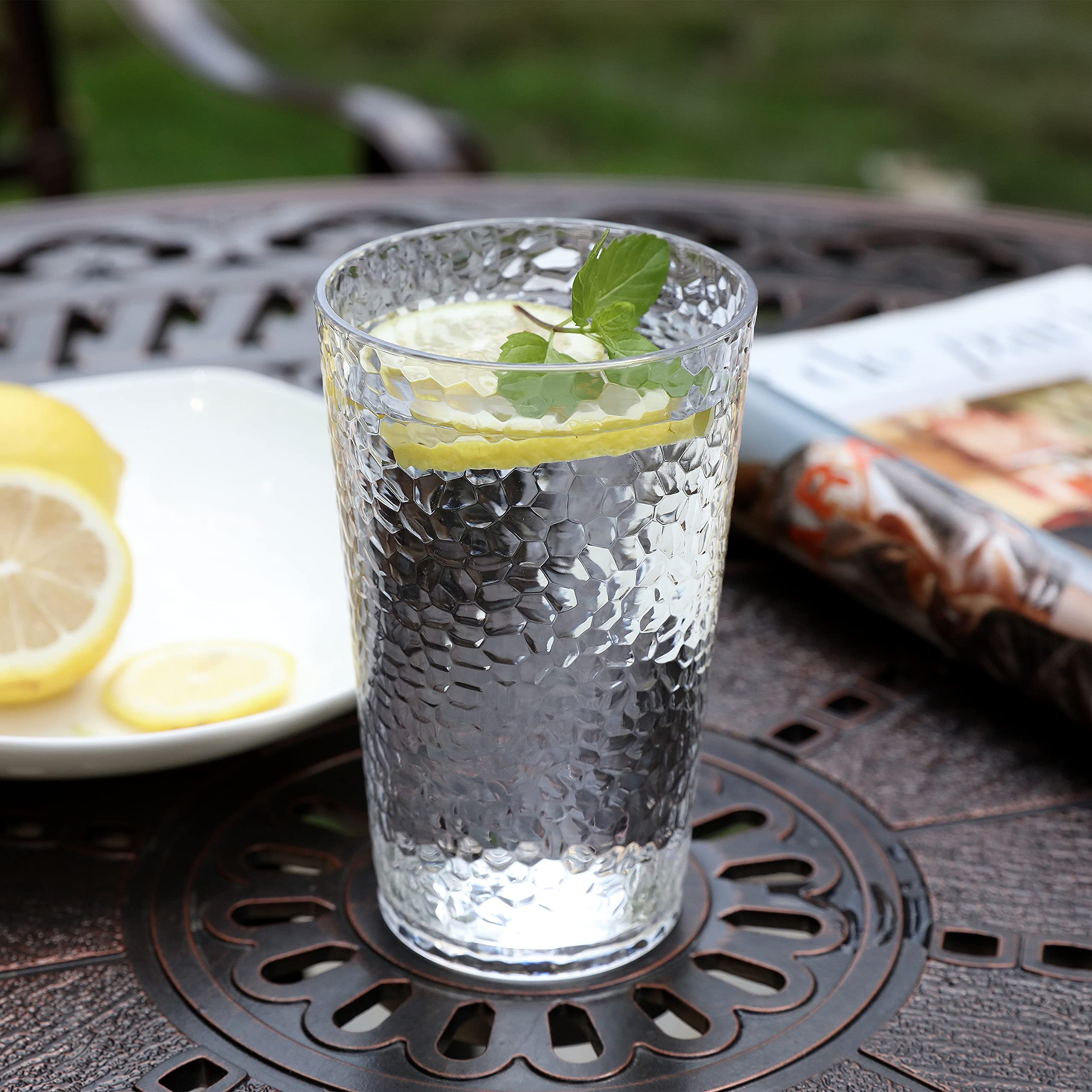 Unbreakable Plastic Tumbler Cups Set of 8 - 17oz Large Clear Highball Drinking Glasses for Water, Juice & Cocktails - Perfect for Parties, BBQs, Picnics & Outdoor Events