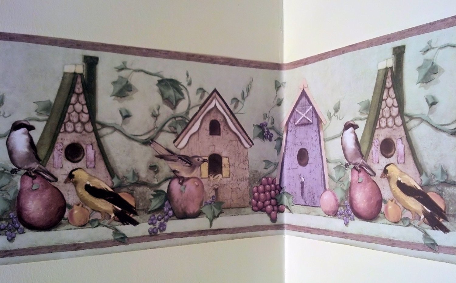 Decorative Birdhouses & Gardening Themed Wallpaper Border - 41776460 | Nature-Inspired Home Decor for Living Rooms, Bedrooms & Nurseries