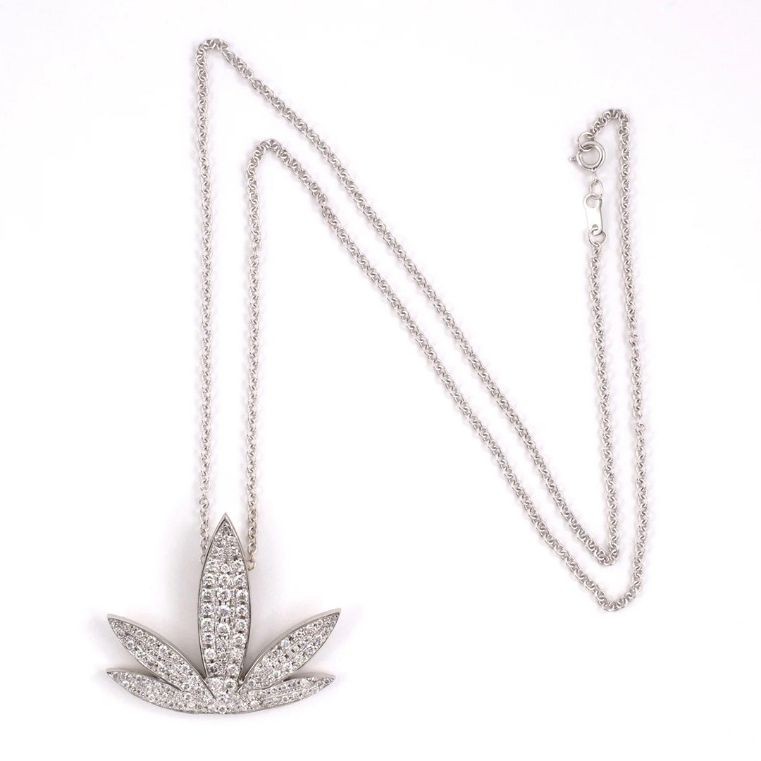 14K Gold Pave Diamond Leaf Pendant Necklace for Women - Elegant Nature-Inspired Jewelry Gift for Birthday, Anniversary & Special Occasions